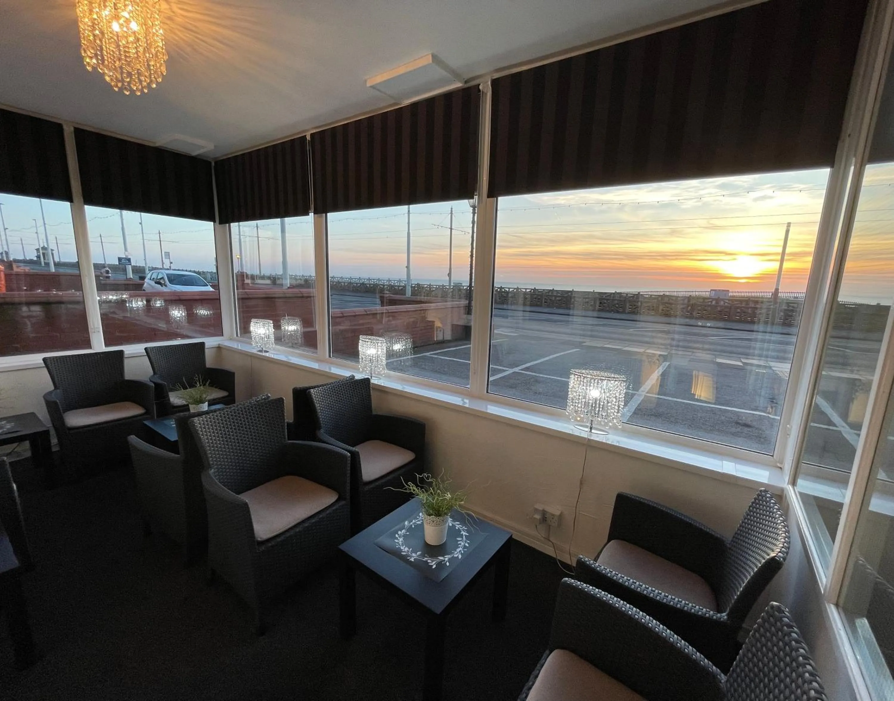 Lounge or bar in Windsor Park Hotel