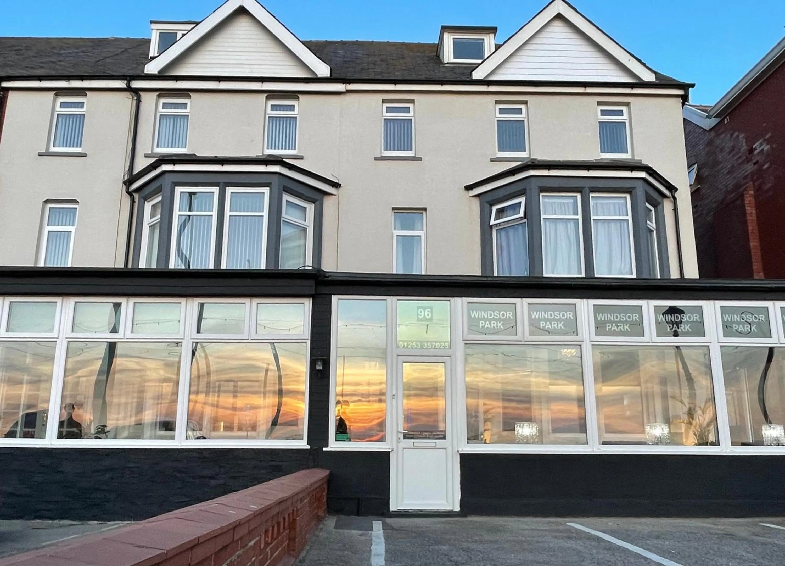 Property building in Windsor Park Hotel