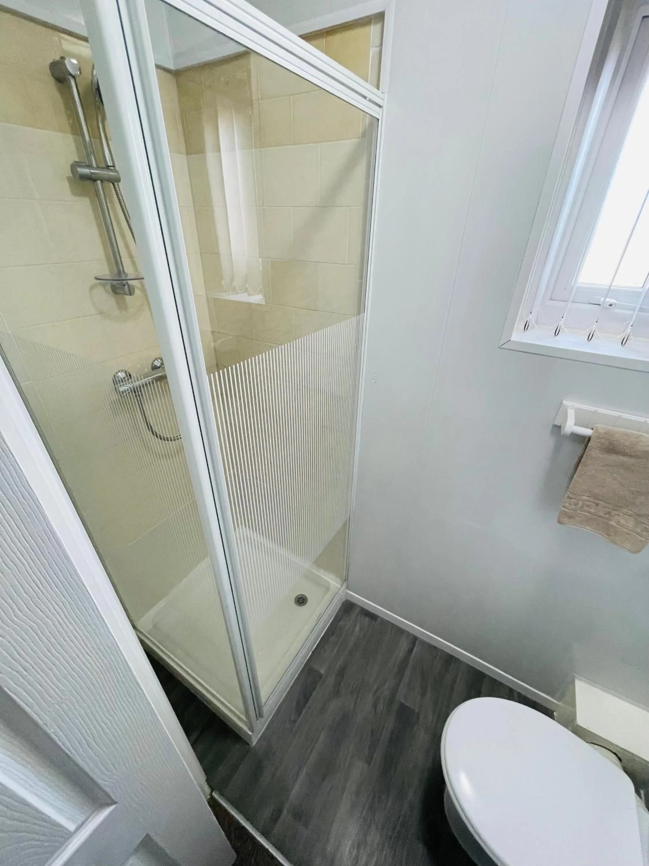 Shower in Windsor Park Hotel