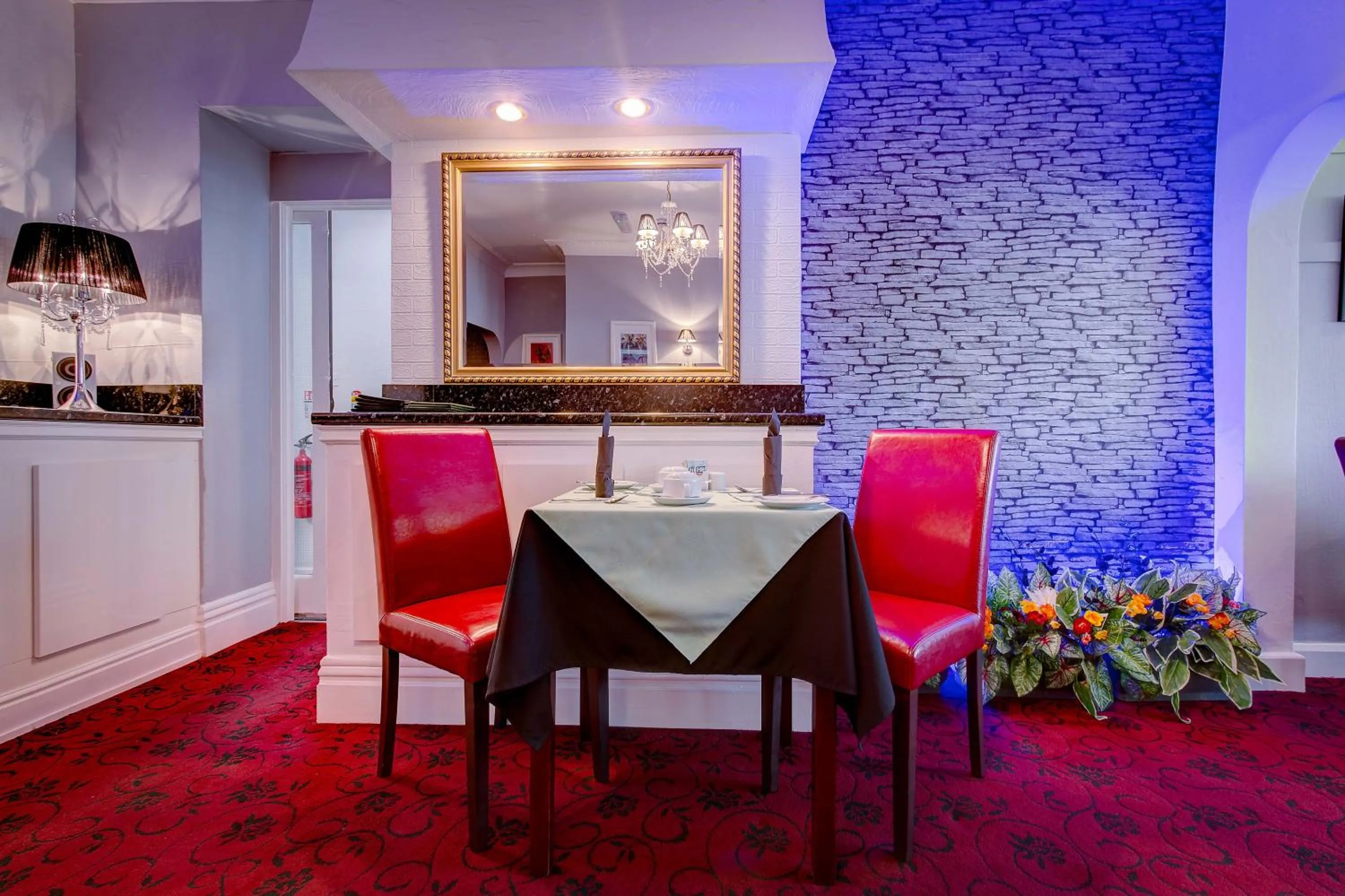 Dining area in Windsor Park Hotel