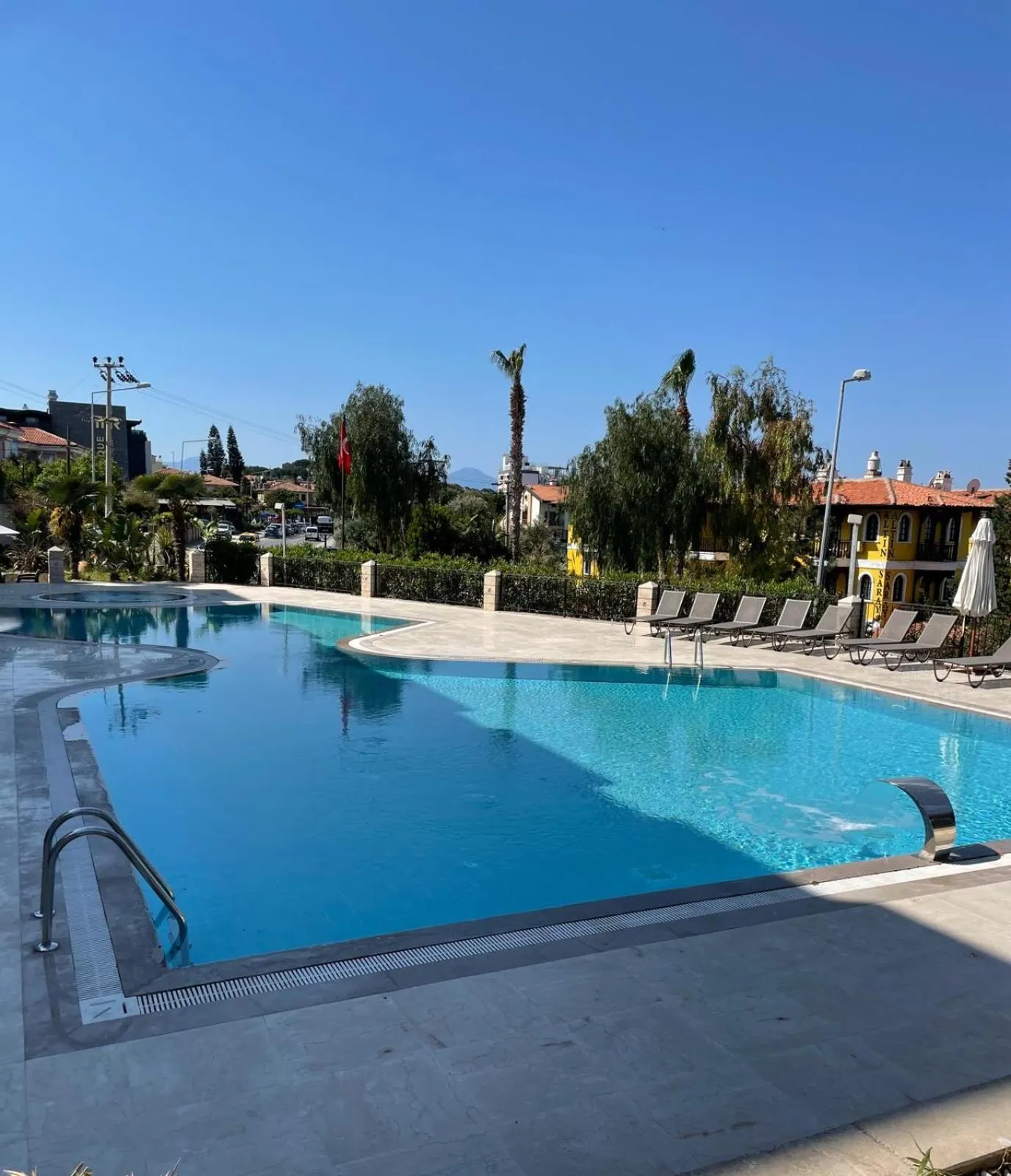 Swimming pool in Hotel Carina