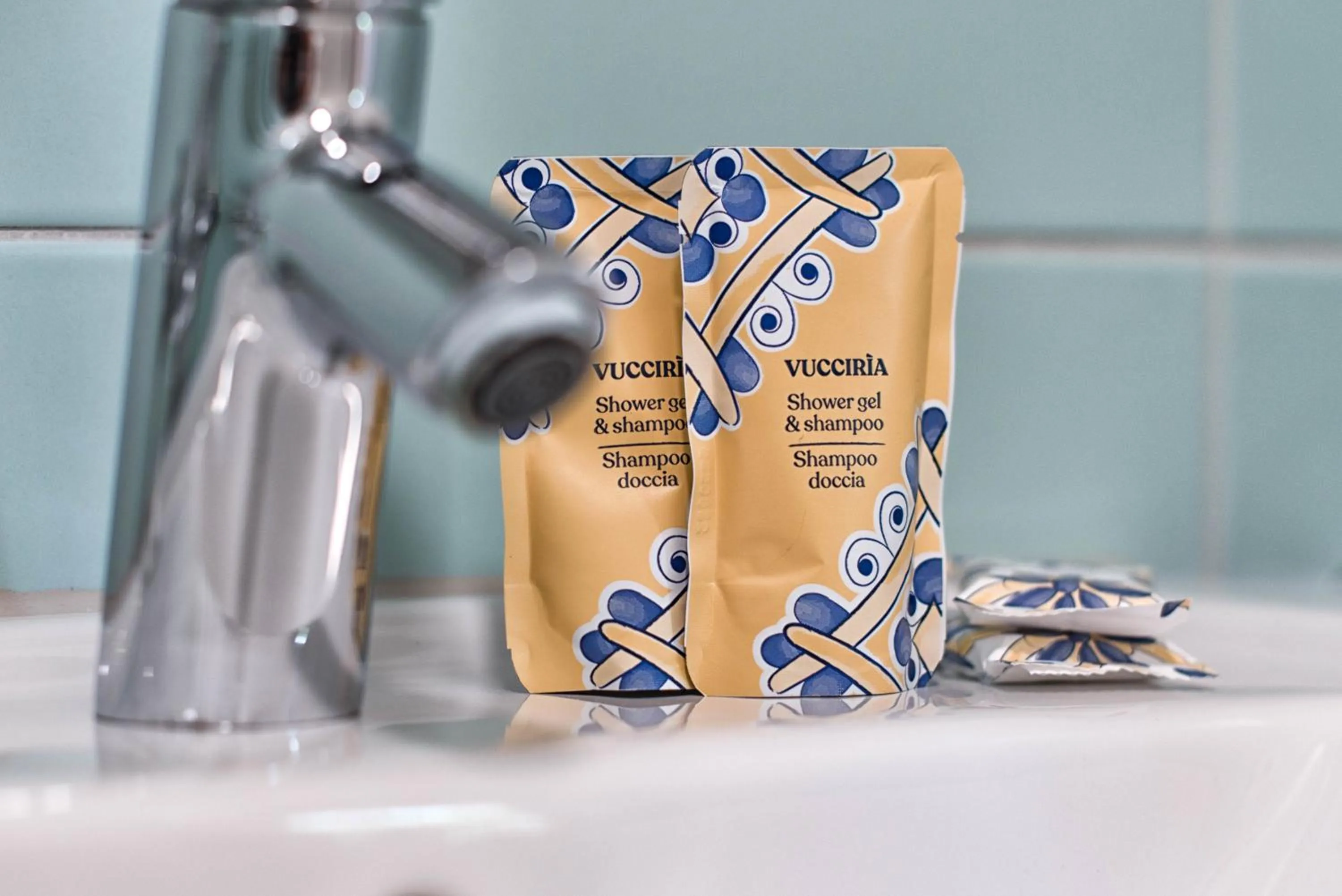 Bathroom in Hotel Residence Loren - contact & contactless check-in