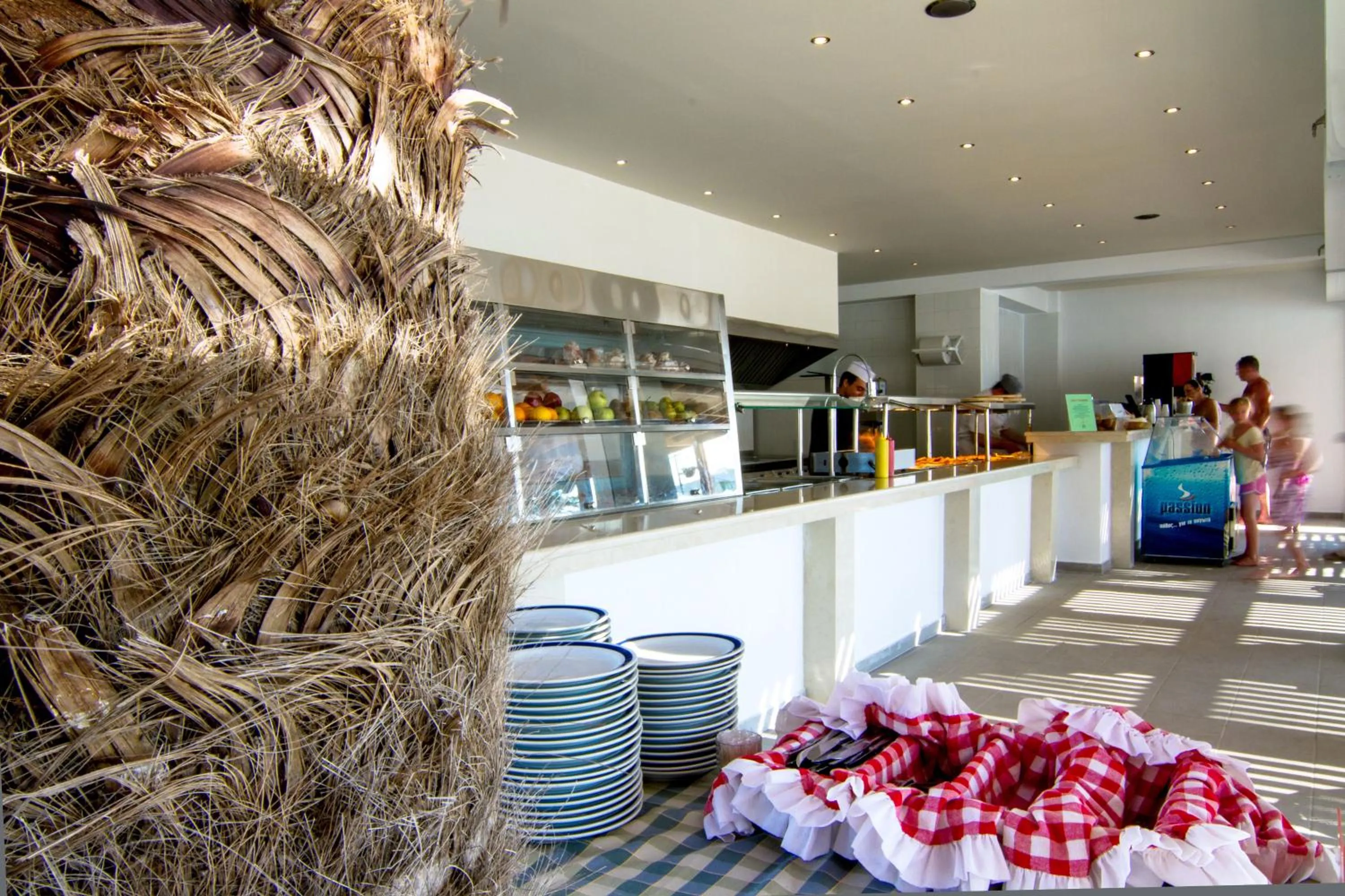 Food in Sun Palace Hotel