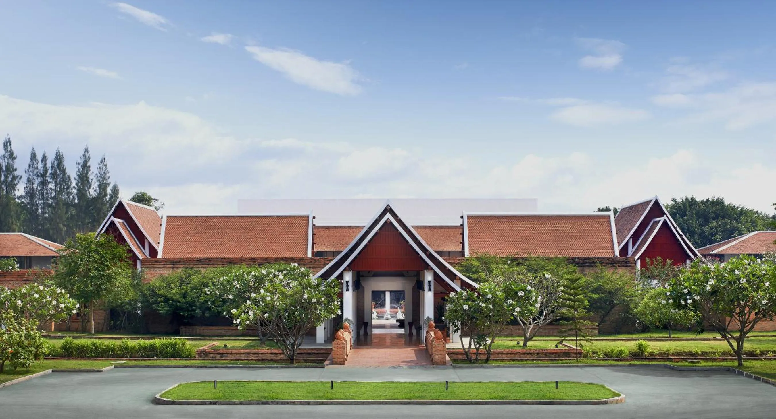 Facade/entrance in Sukhothai Heritage Resort