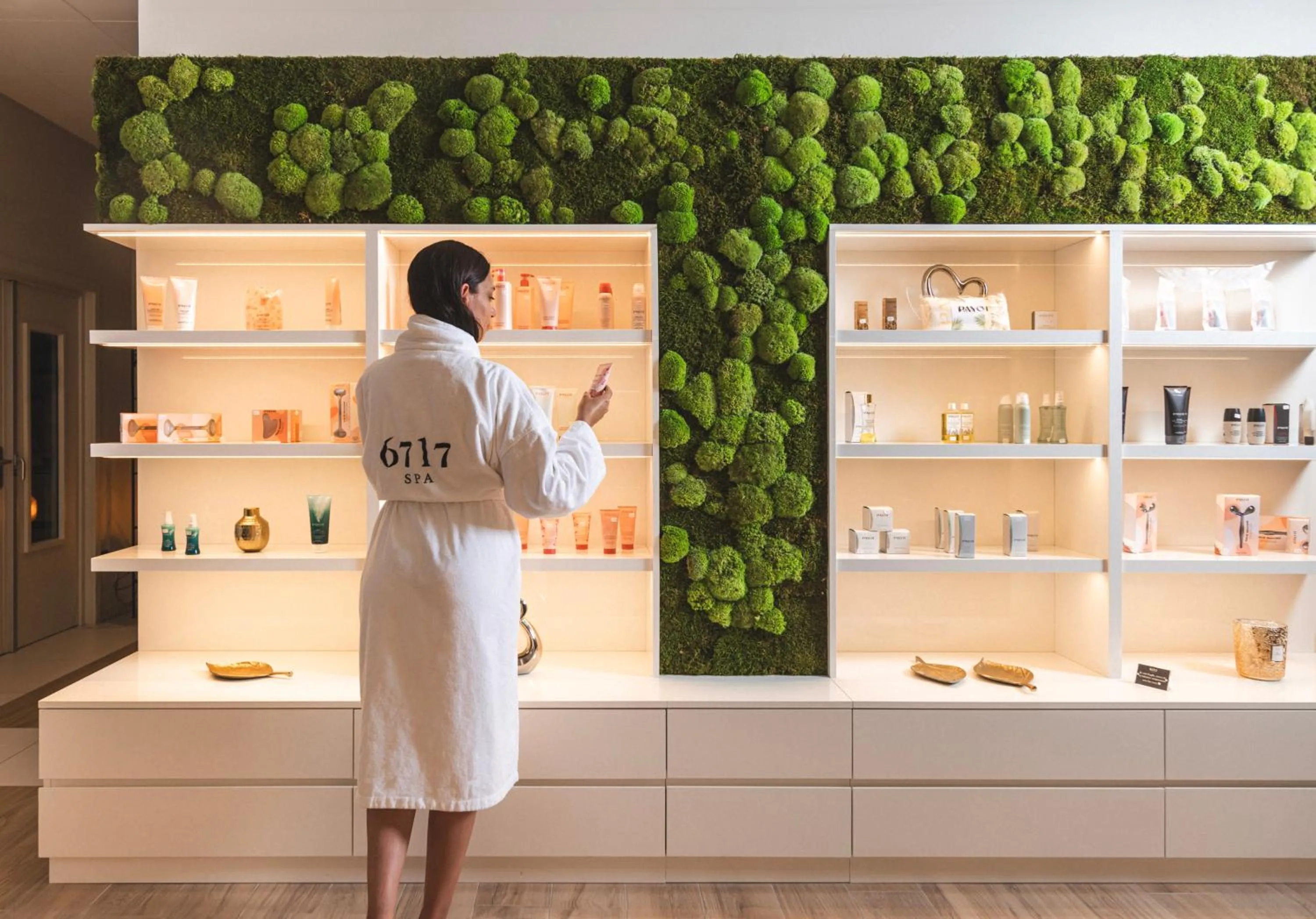 Property building in 6717 Nature Hôtel & Spa Le Clos des Délices