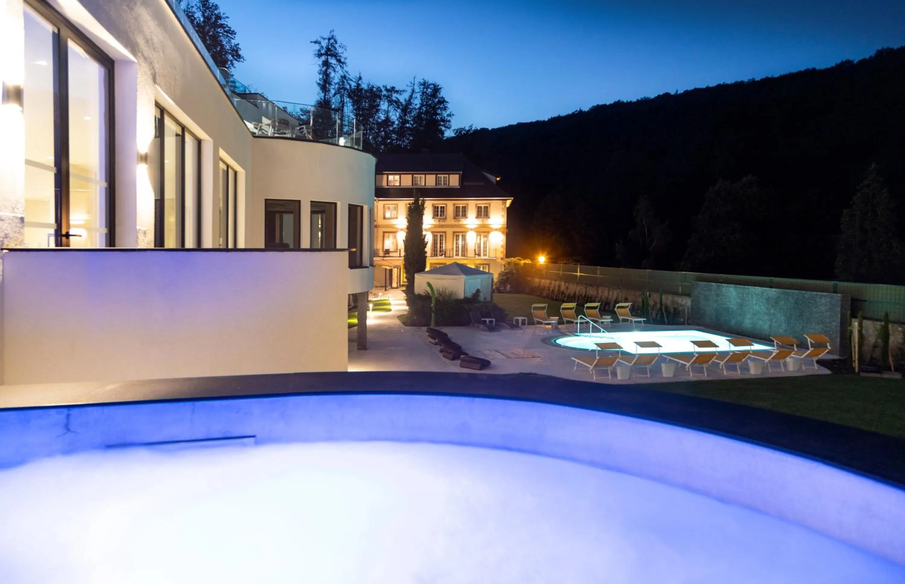 Night in 6717 Nature Hôtel & Spa Le Clos des Délices