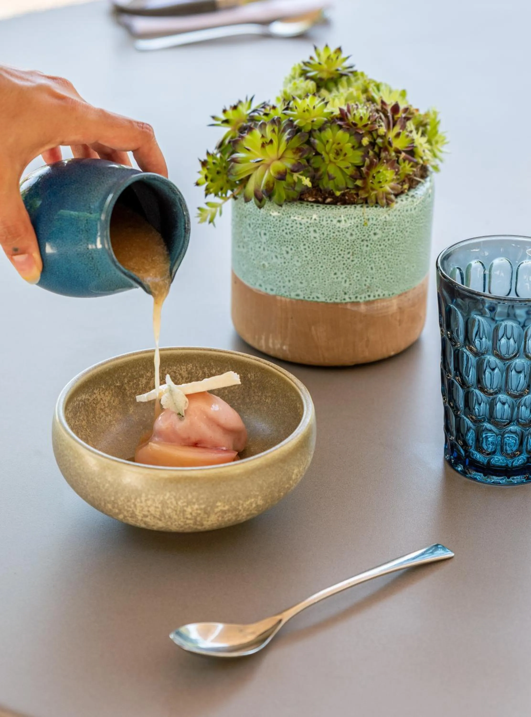 Restaurant/places to eat in Le Domaine Du Colombier