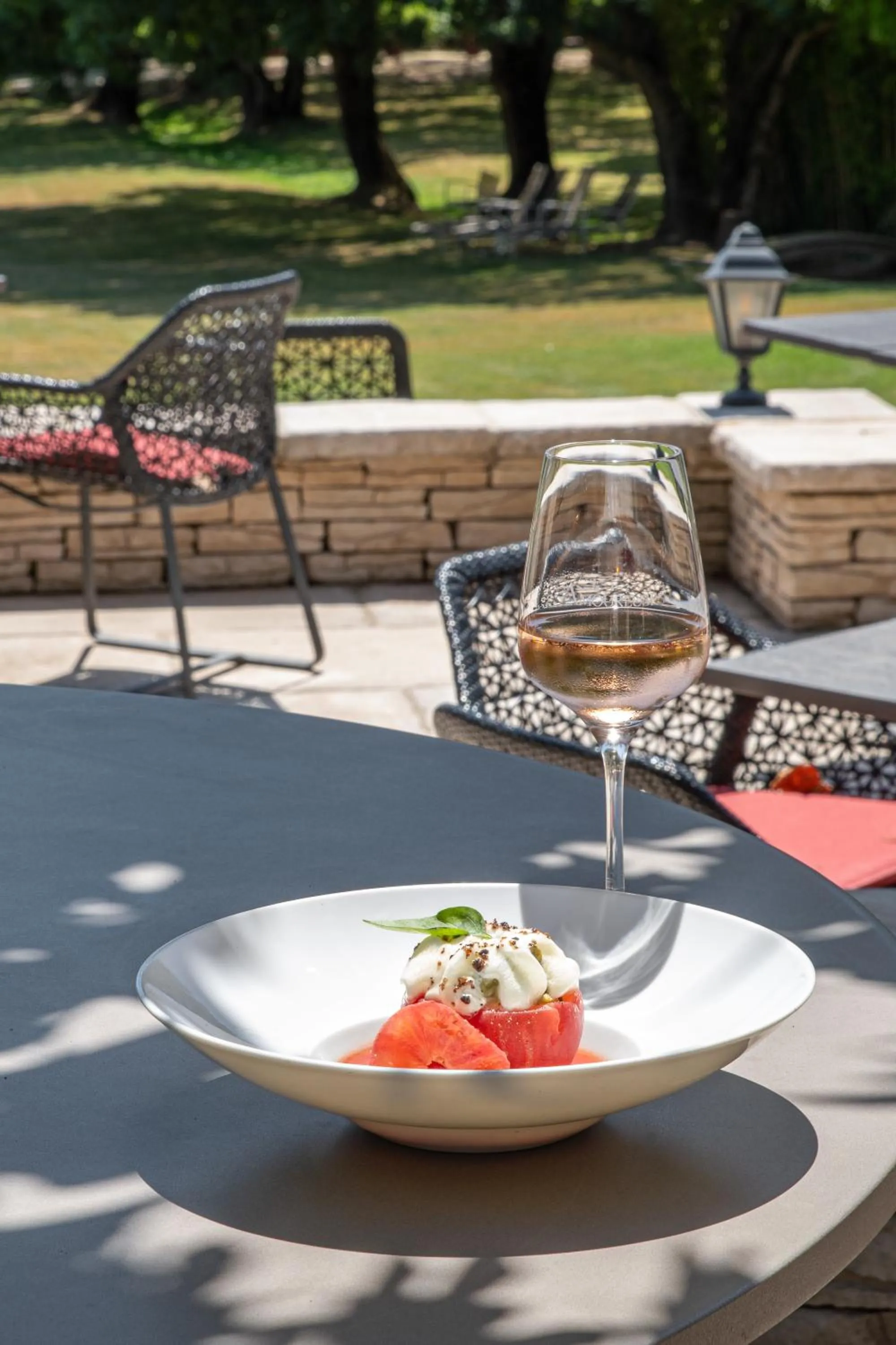 Restaurant/places to eat in Le Domaine Du Colombier