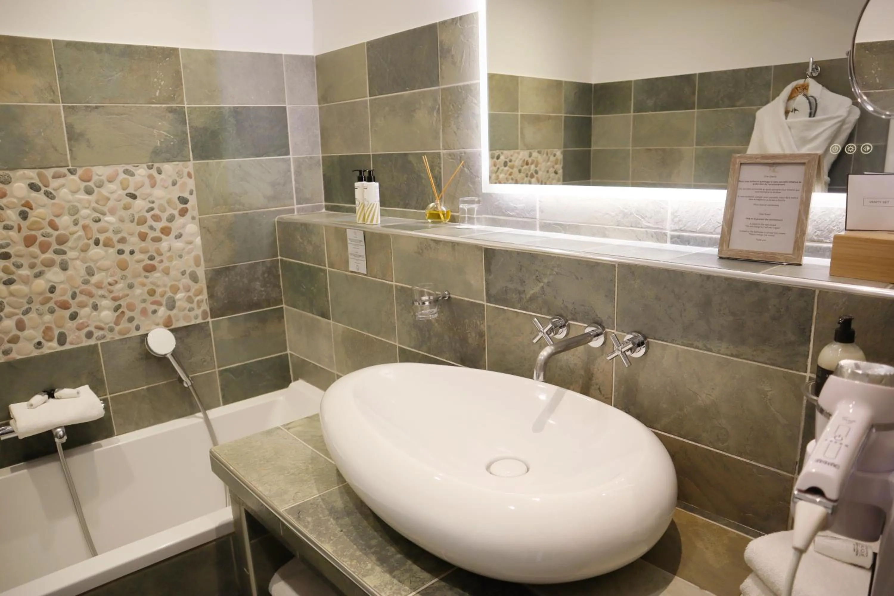 Le Domaine Du Colombier