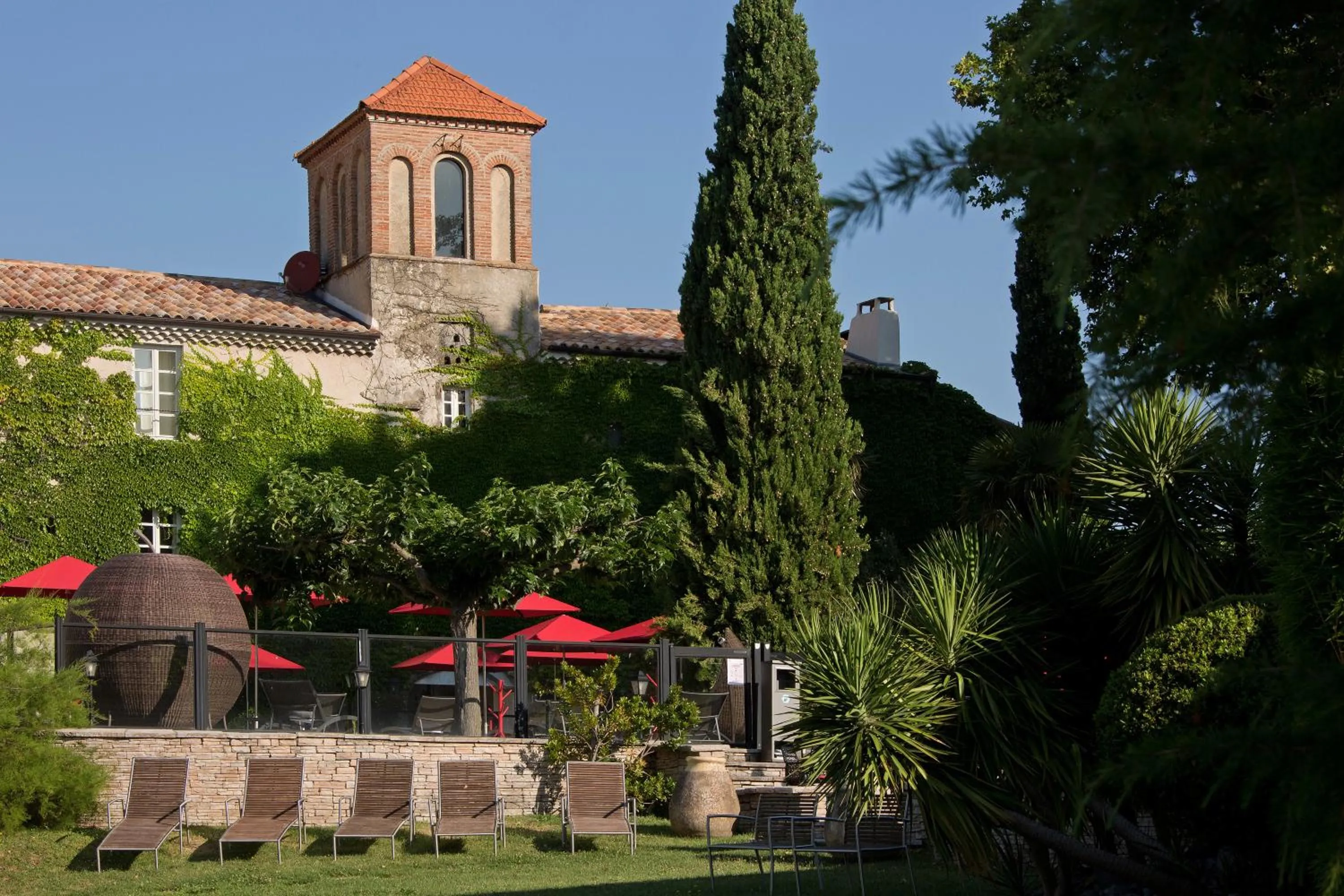 Garden in Le Domaine Du Colombier