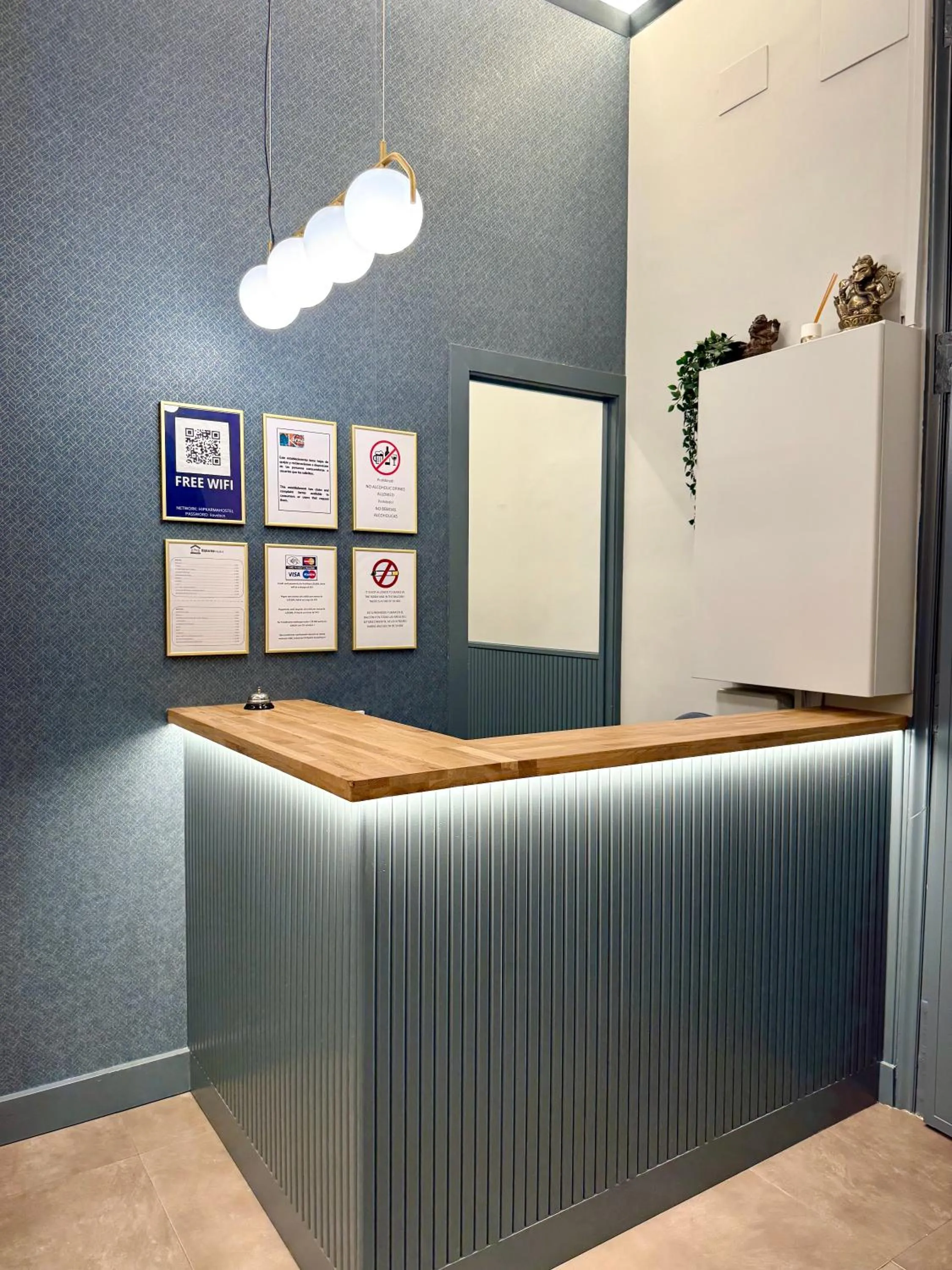 Lobby or reception in Hip Karma Hostel