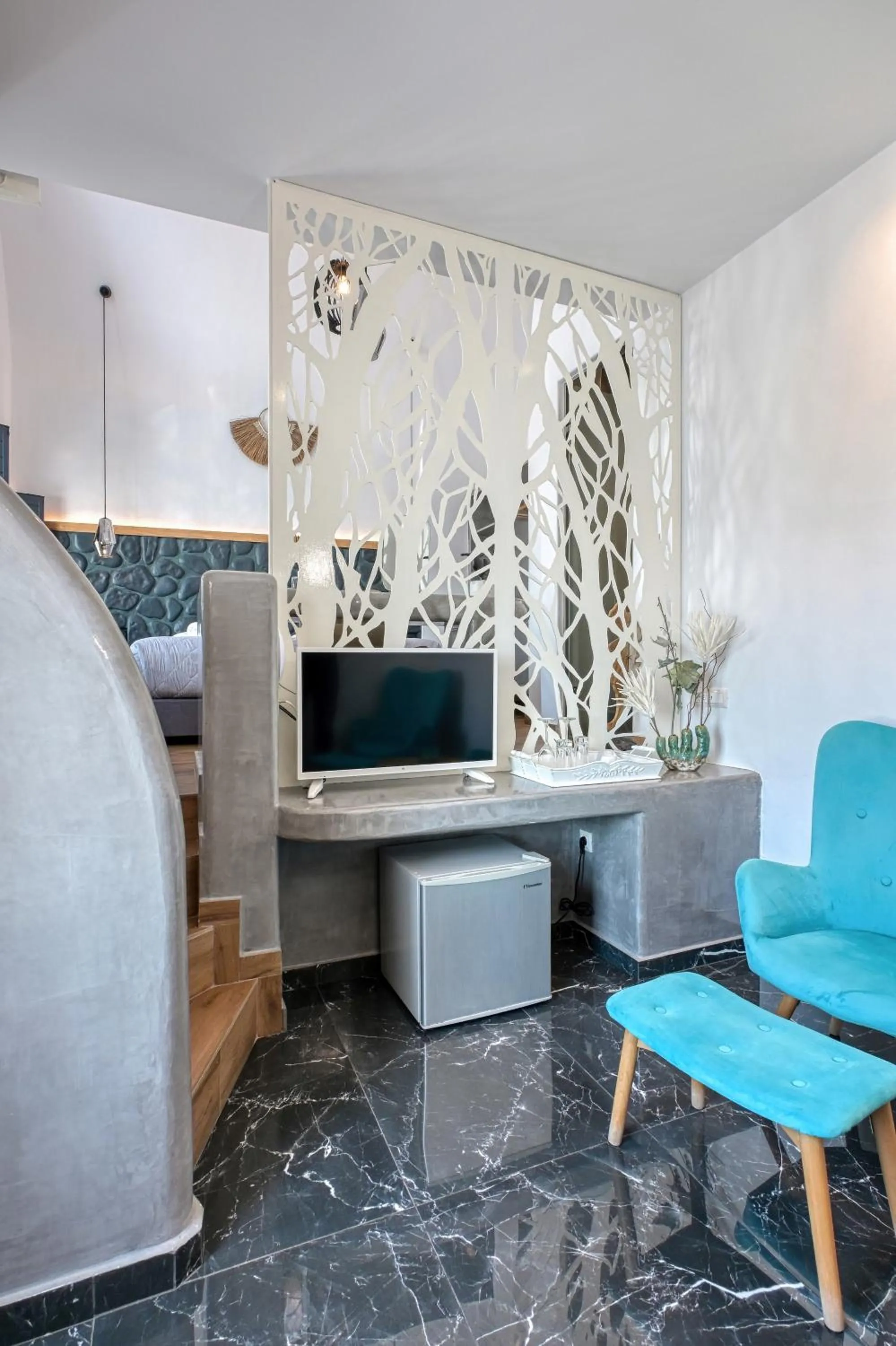 TV and multimedia in Oia Suites