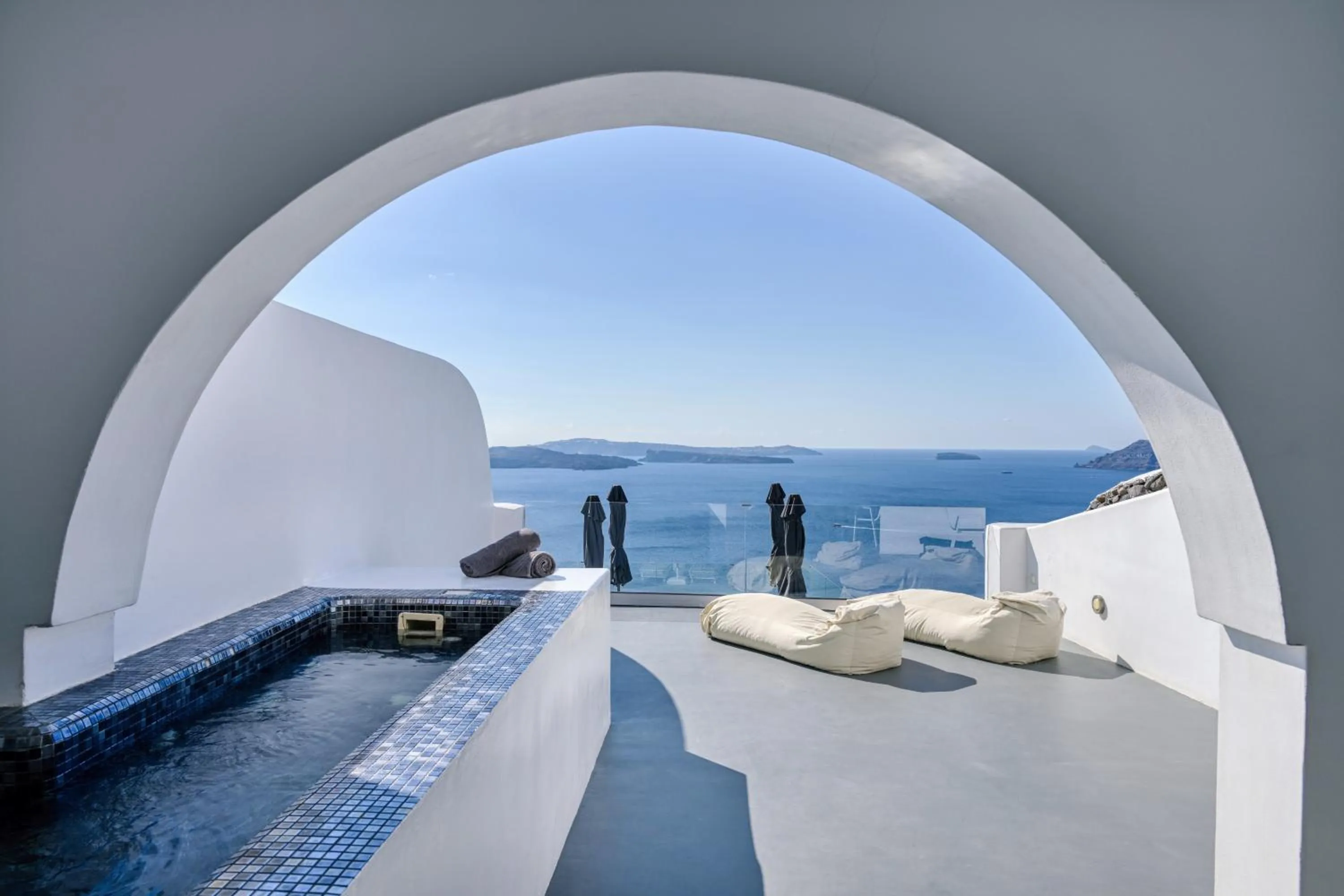 Hot Tub in Oia Suites