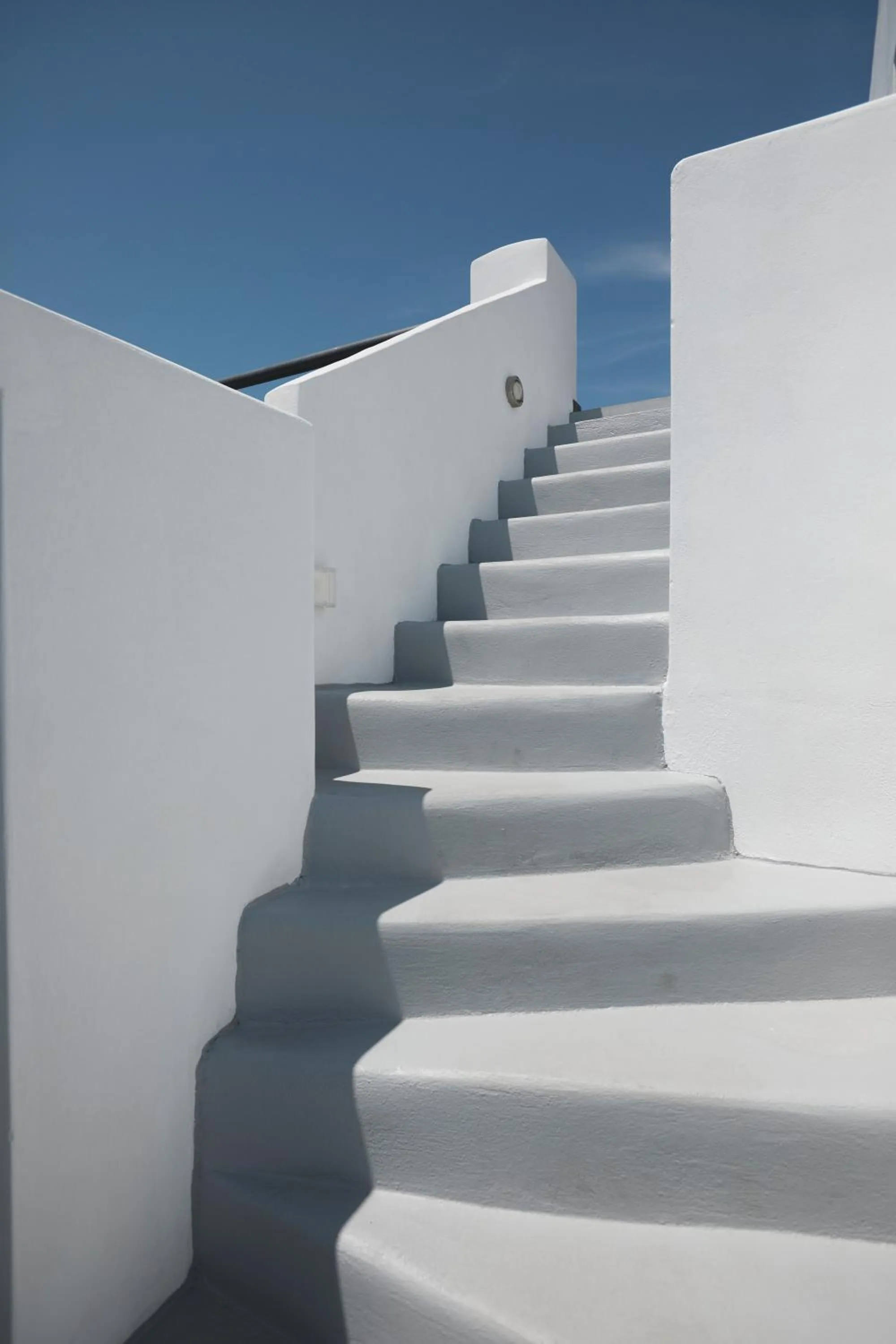 Facade/entrance in Oia Suites