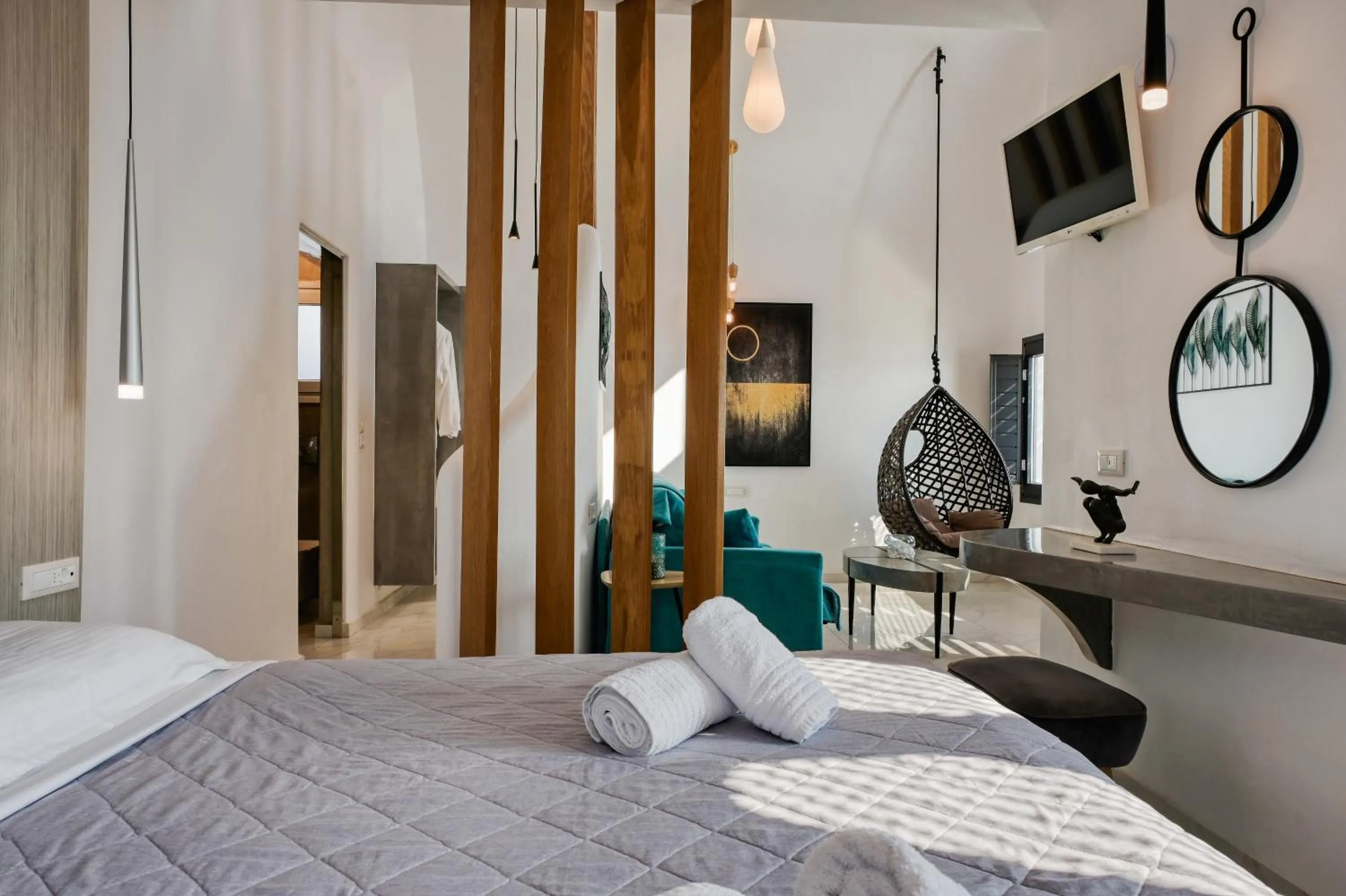 Bedroom, Bed in Oia Suites