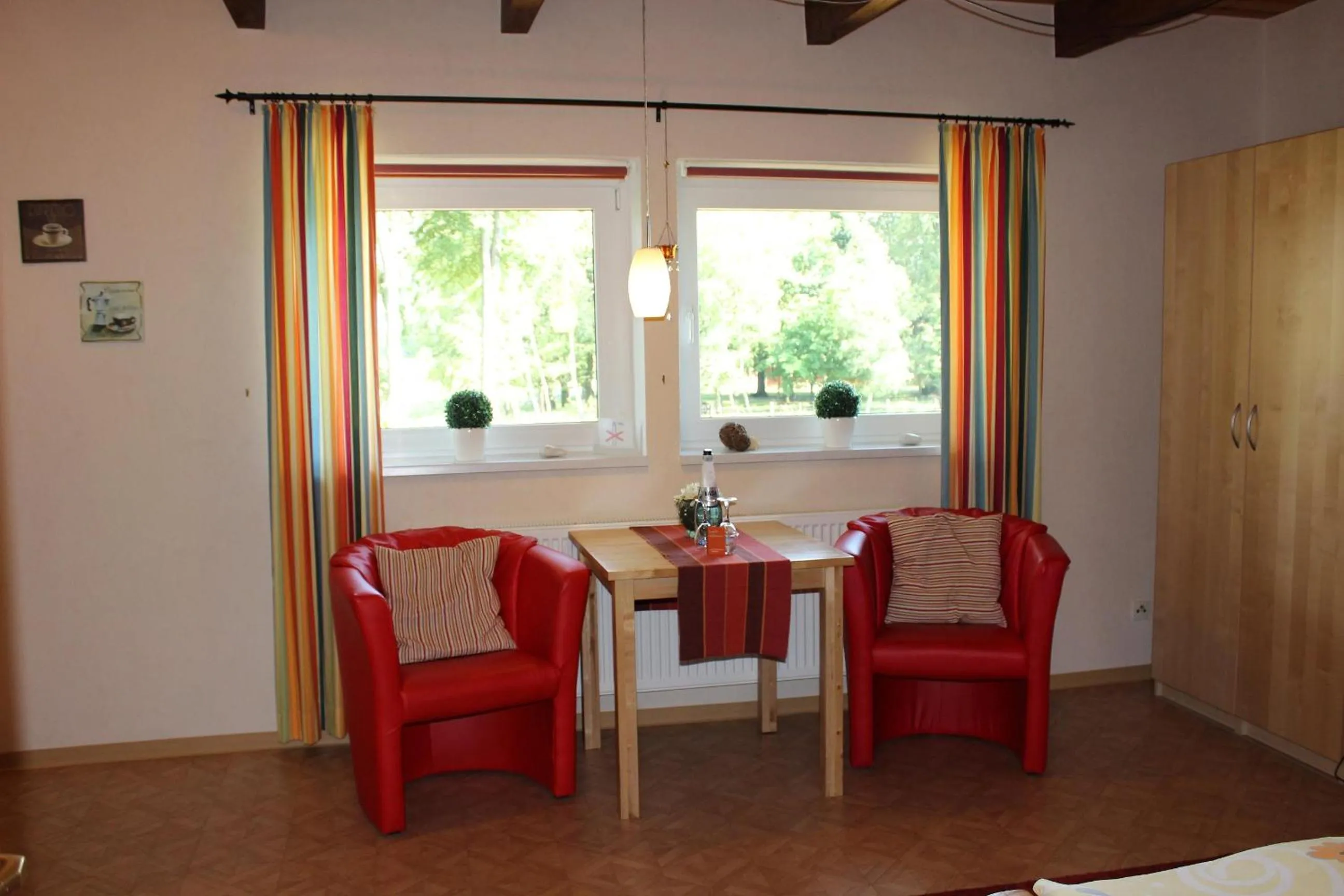 Photo of the whole room in Ferienhof Pankalla