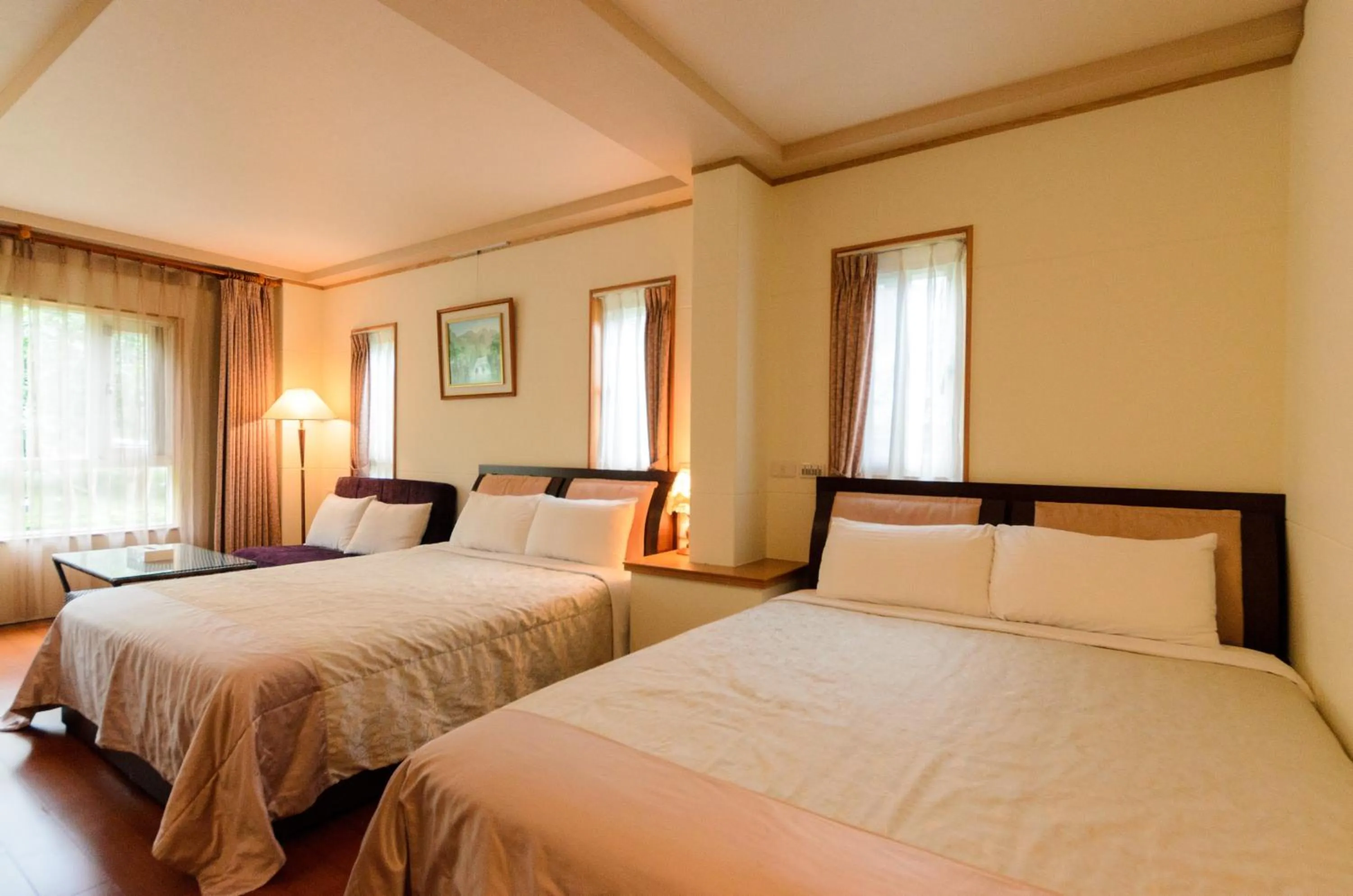 Bedroom, Bed in Yosemite Homestay