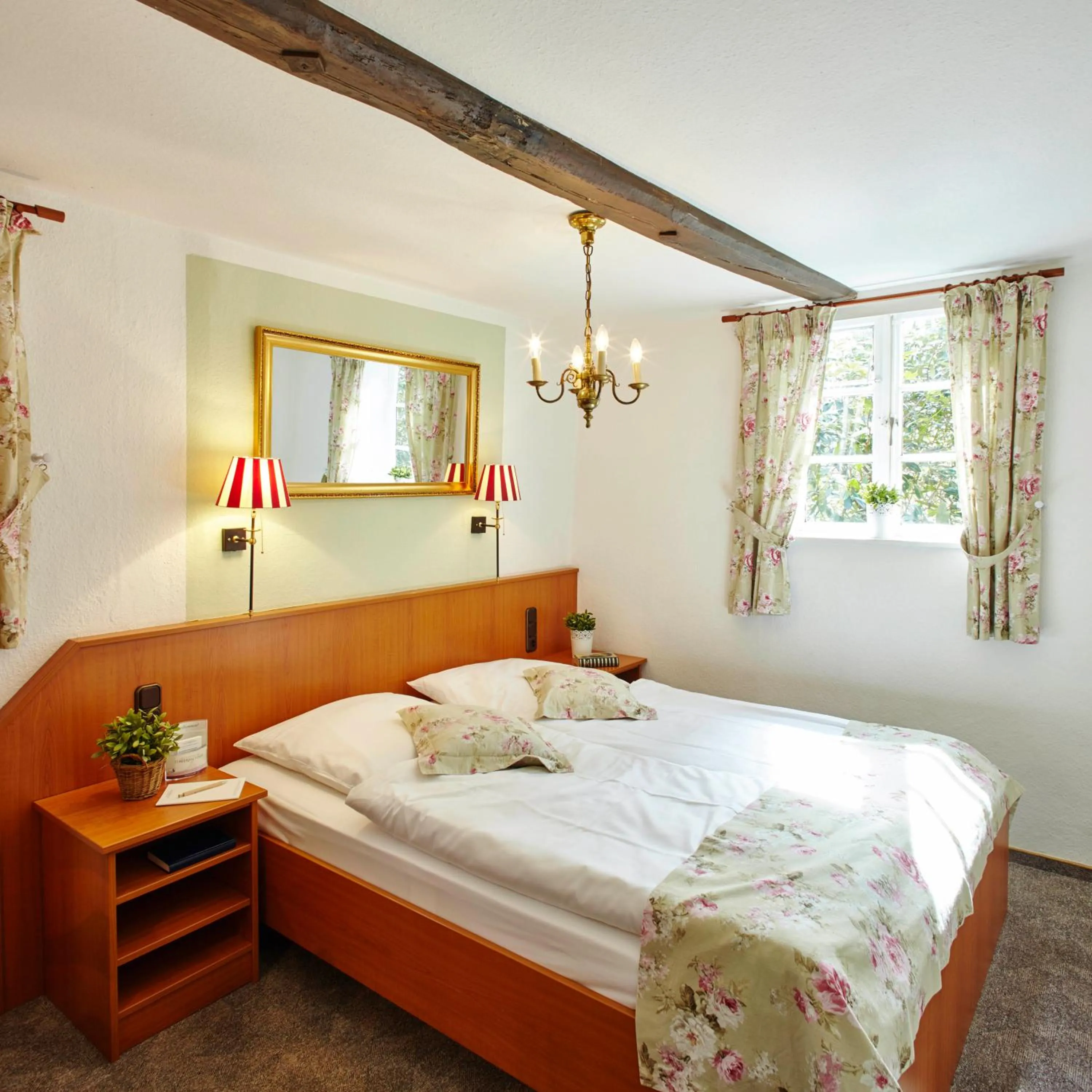 Photo of the whole room, Bed in Landhaus Haverbeckhof