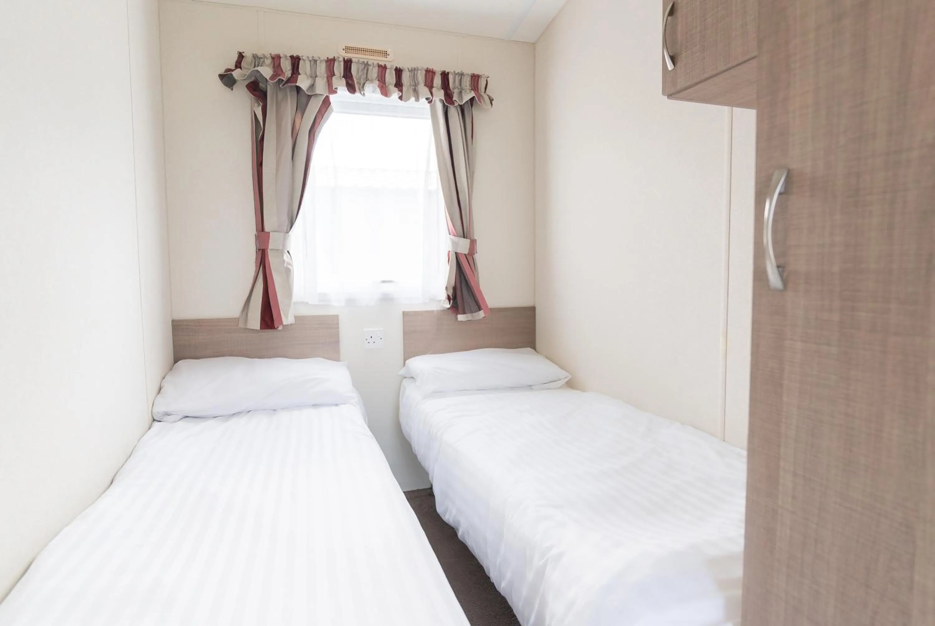 Bedroom, Bed in Marine Holiday Park
