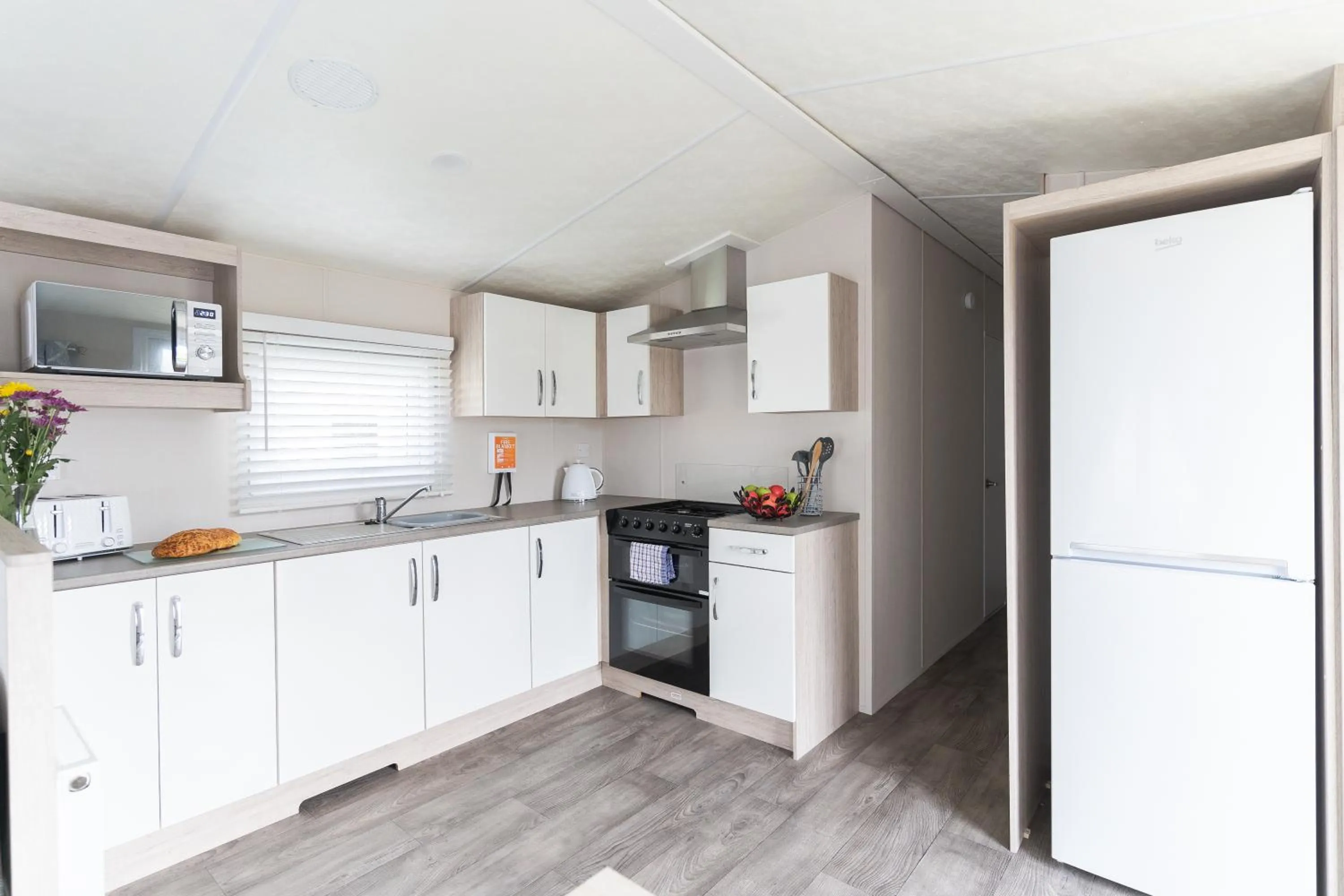 Kitchen or kitchenette in Marine Holiday Park