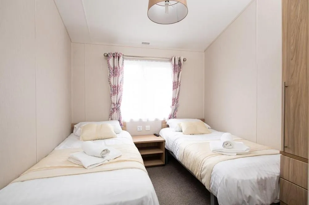Bedroom, Bed in Marine Holiday Park