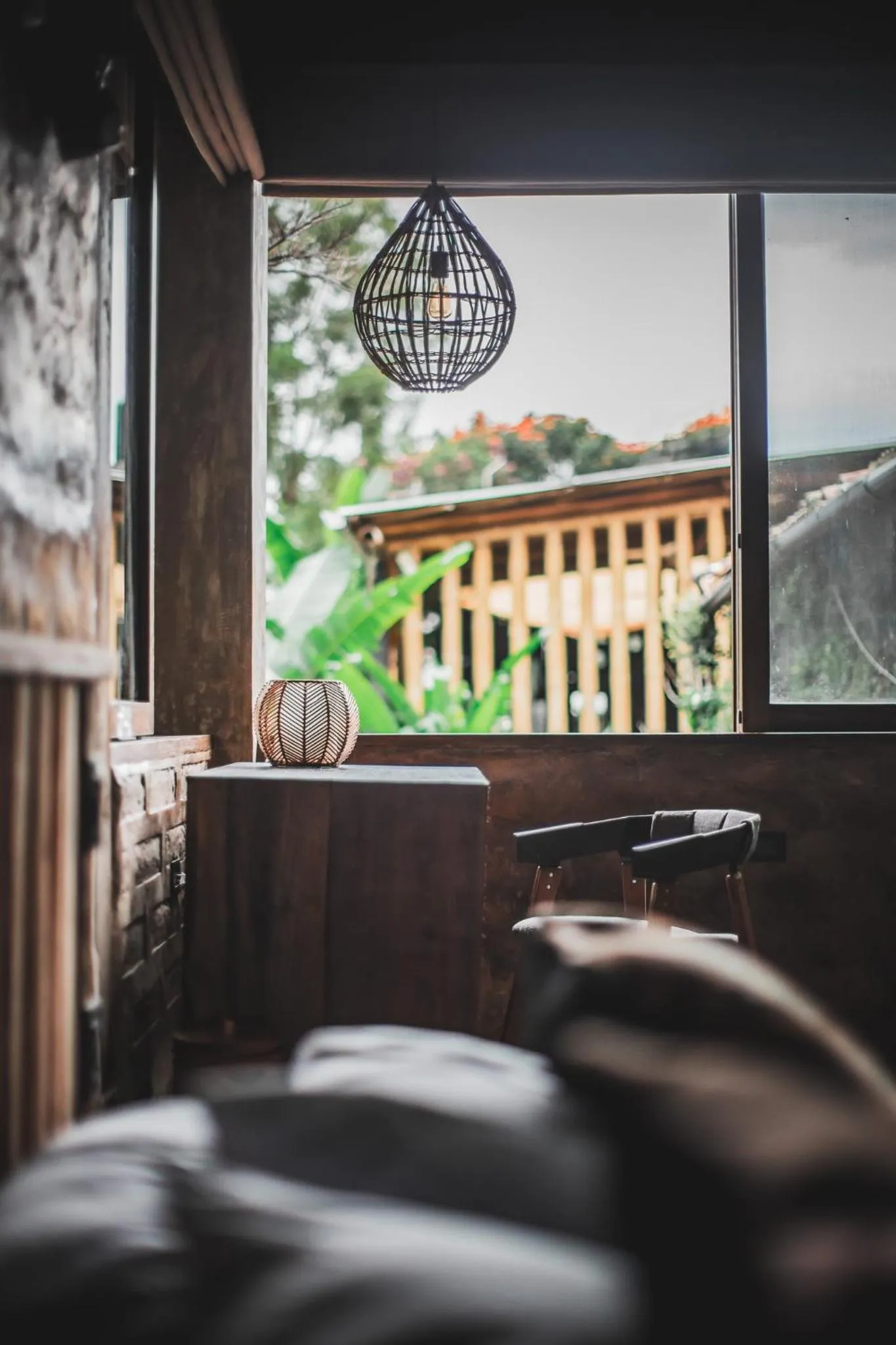 Decorative detail, Bed in Lush Atitlán