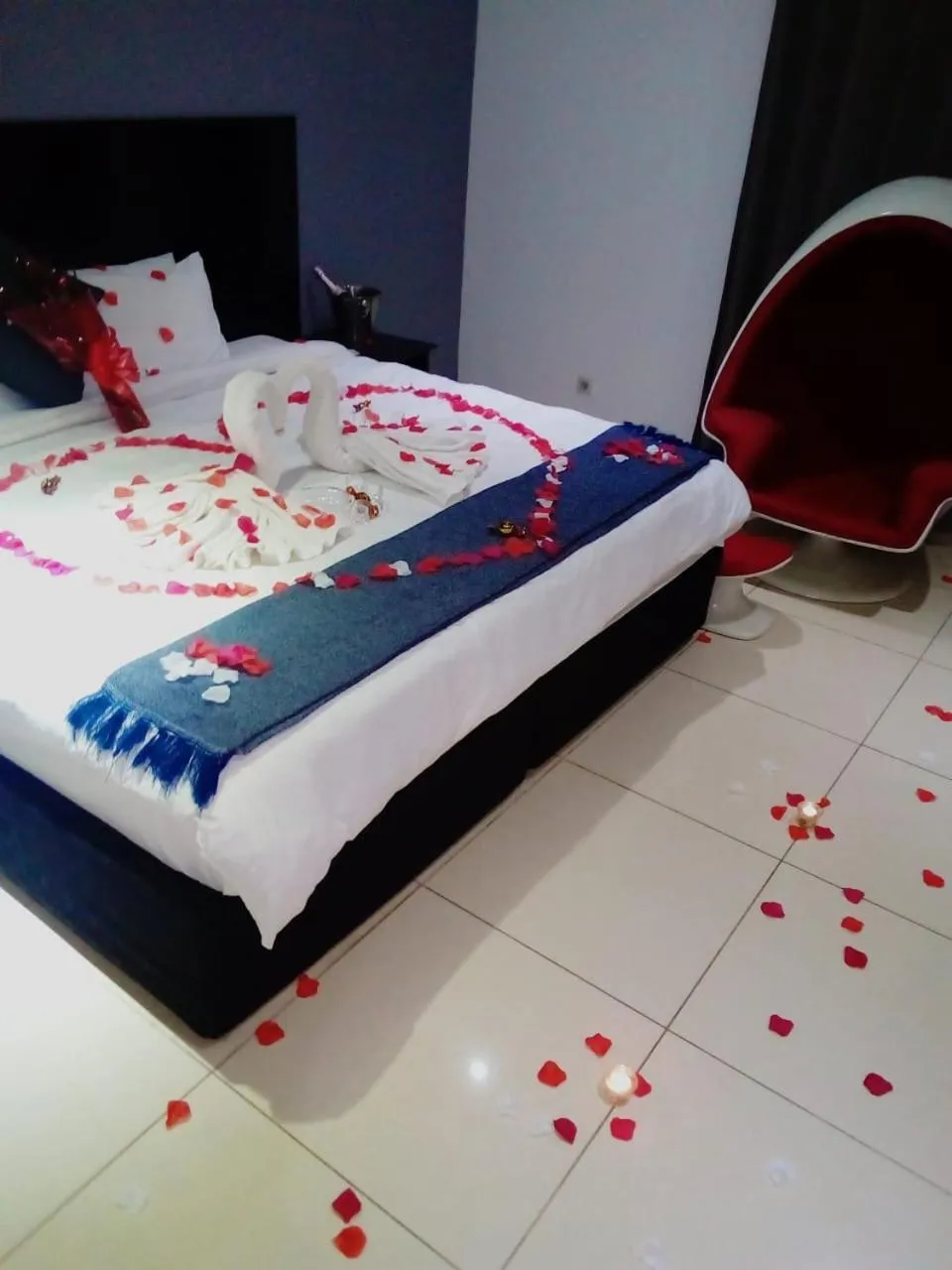 Bed in Hotel Al-Khalil Matola