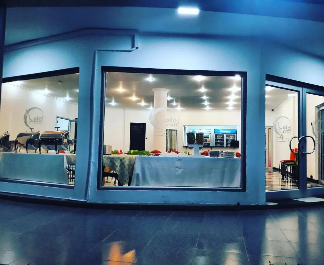 Property building in Hotel Al-Khalil Matola