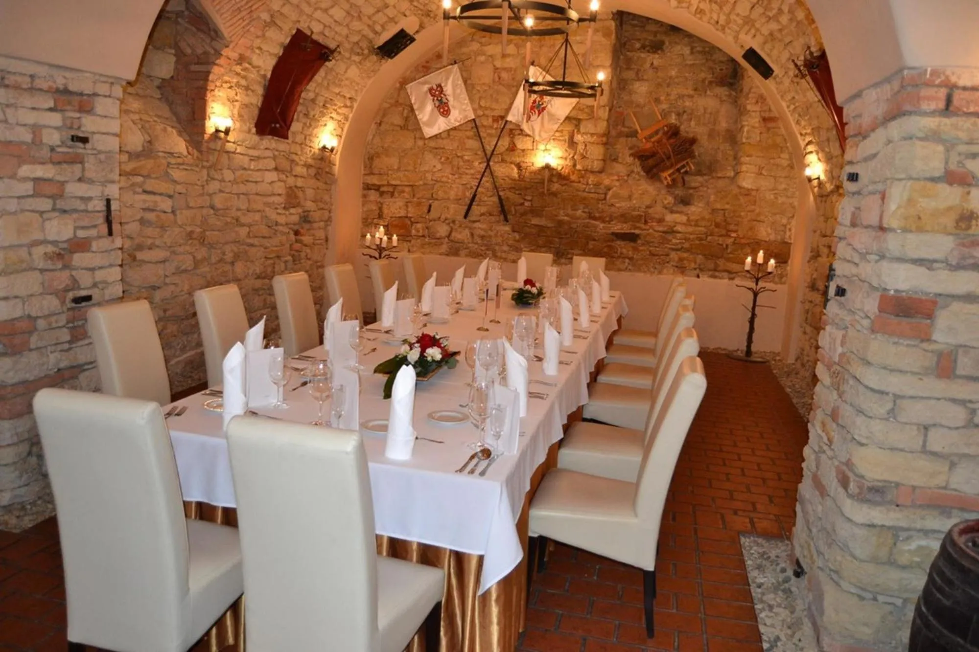 Restaurant/places to eat in Hejtmanský dvůr