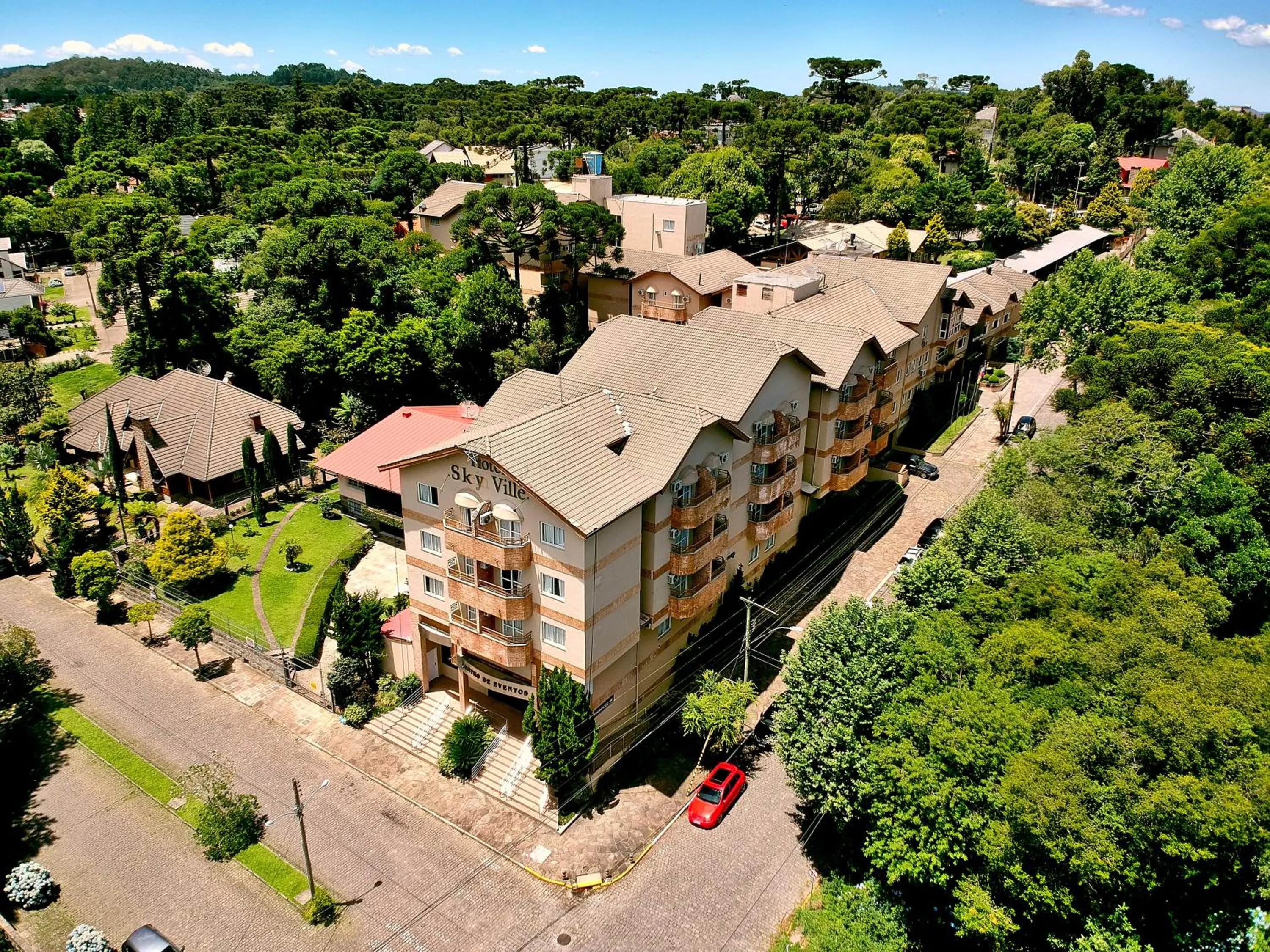 Property building in Sky Ville Hotel Canela