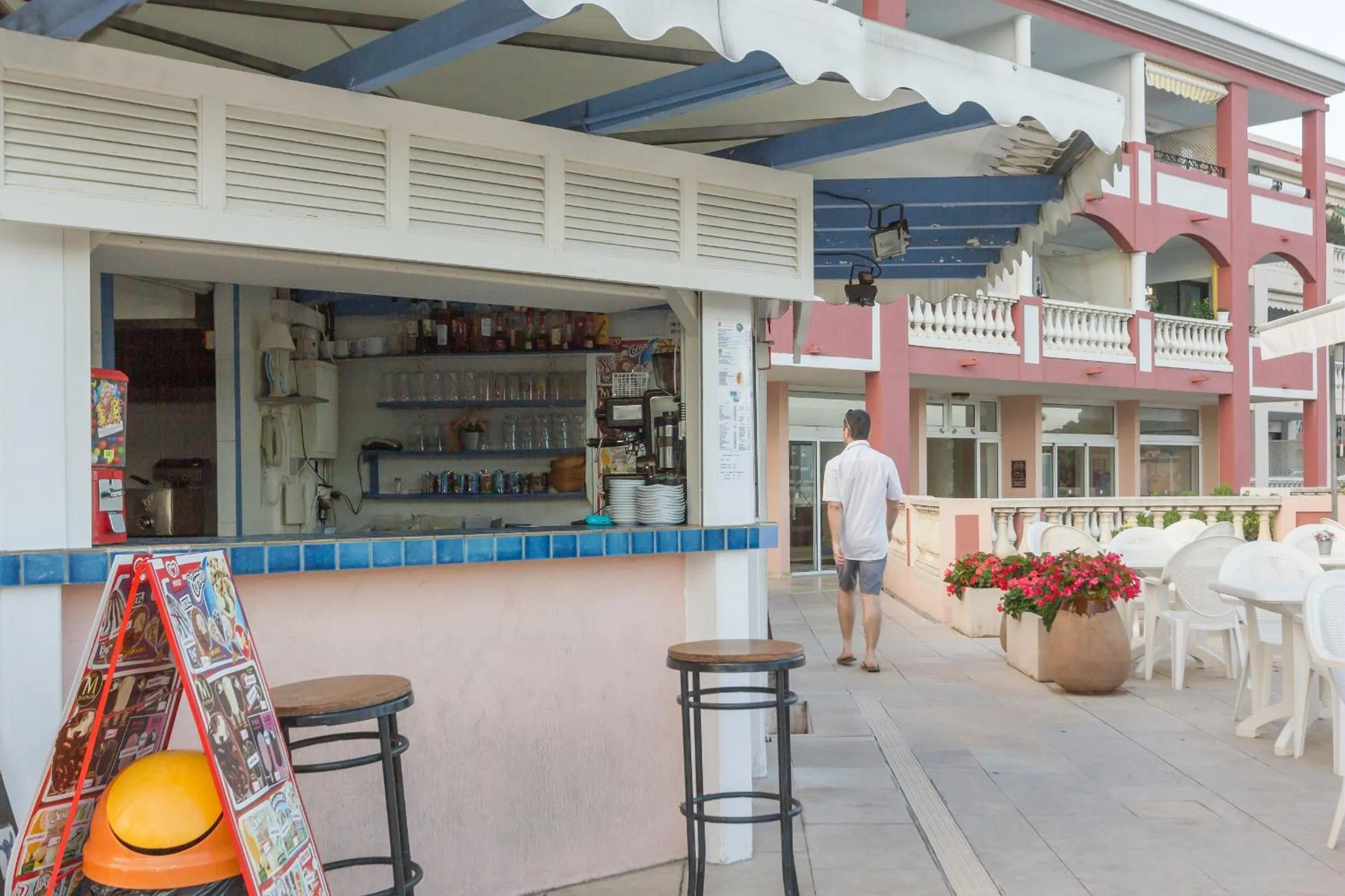 Restaurant/places to eat in Résidence Pierre & Vacances l'Ange Gardien