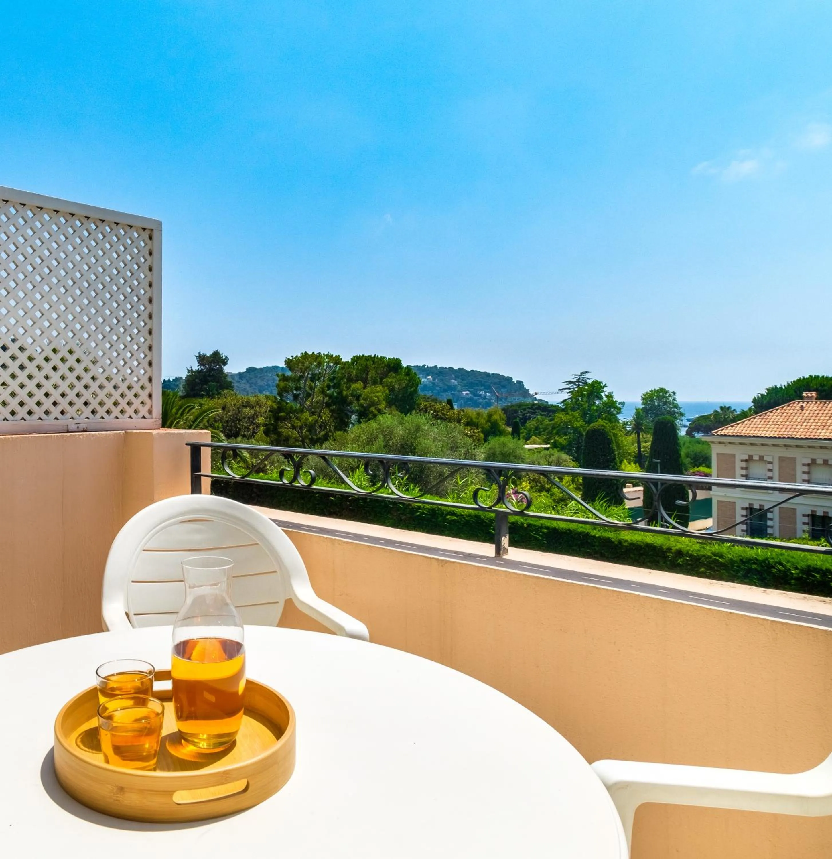 Patio in Résidence Pierre & Vacances l'Ange Gardien