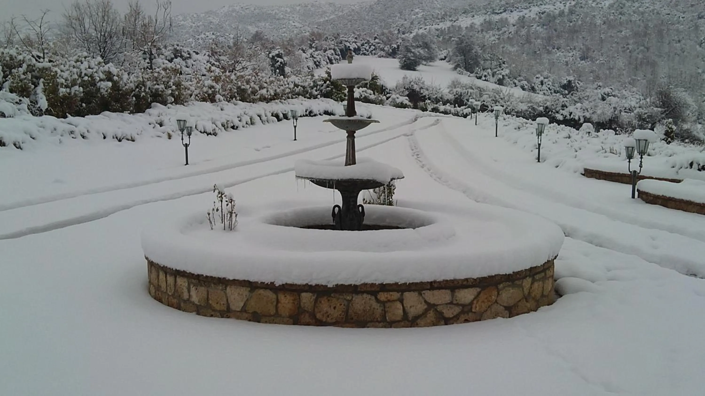 Property building in Estate Kalaitzis