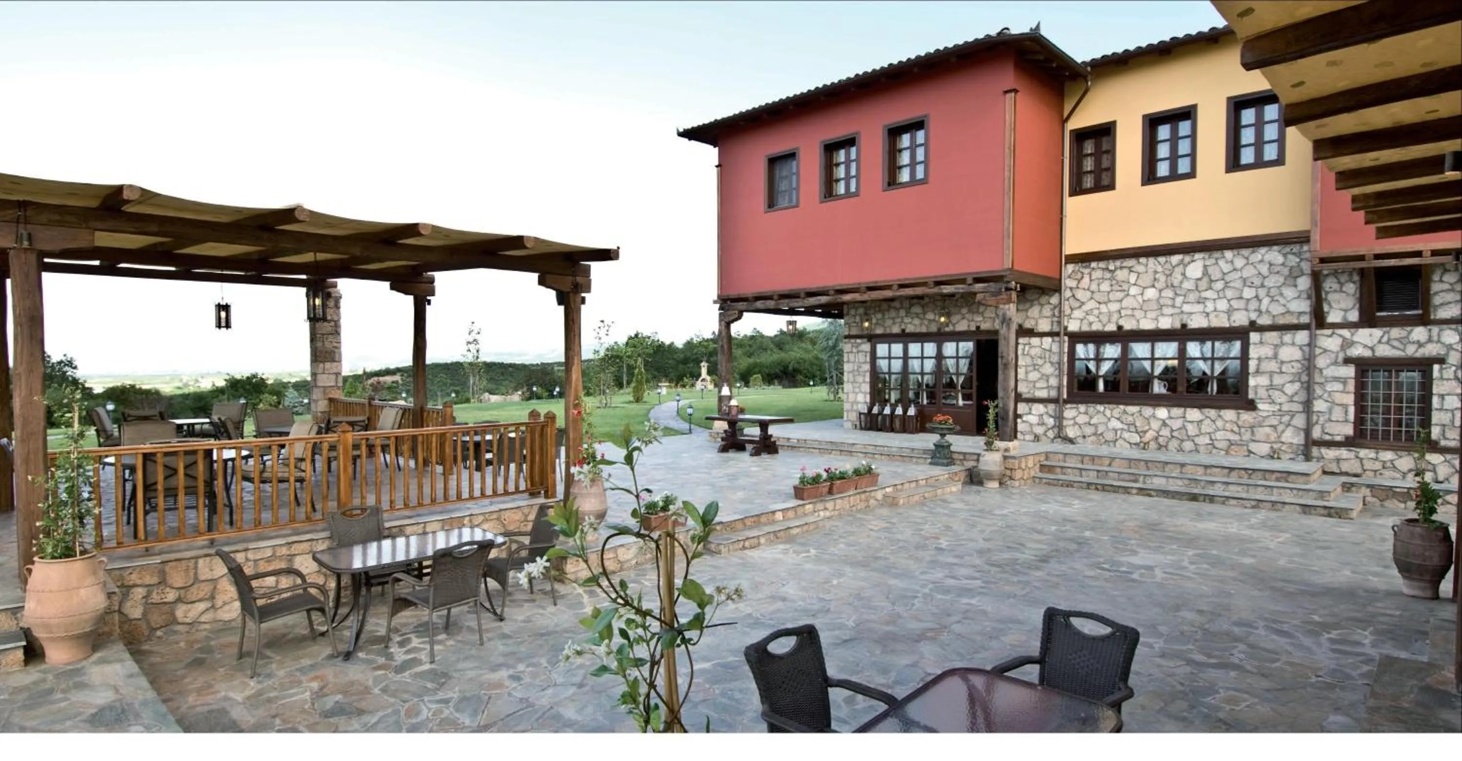 Facade/entrance in Estate Kalaitzis