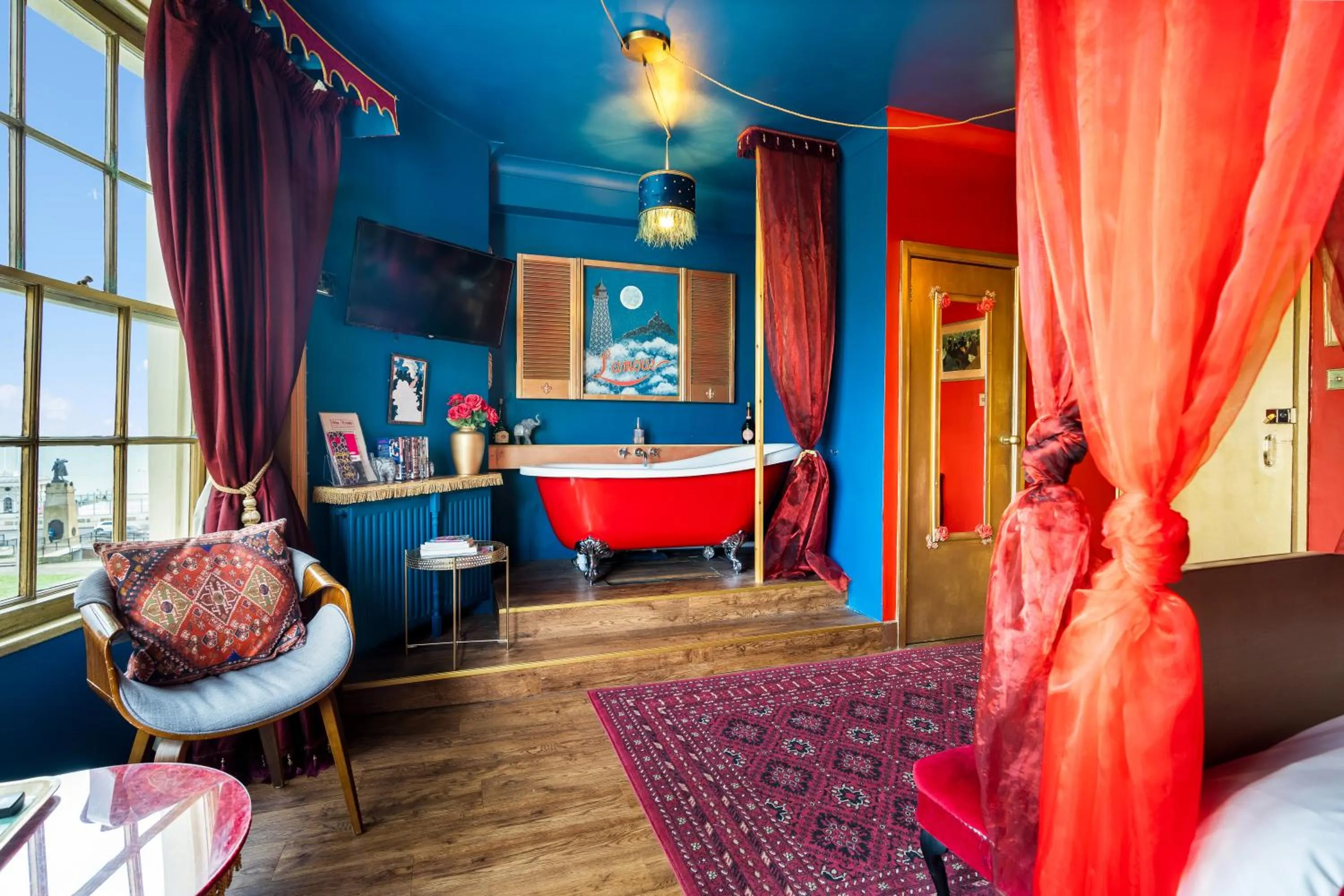 Bed in Hotel Pelirocco