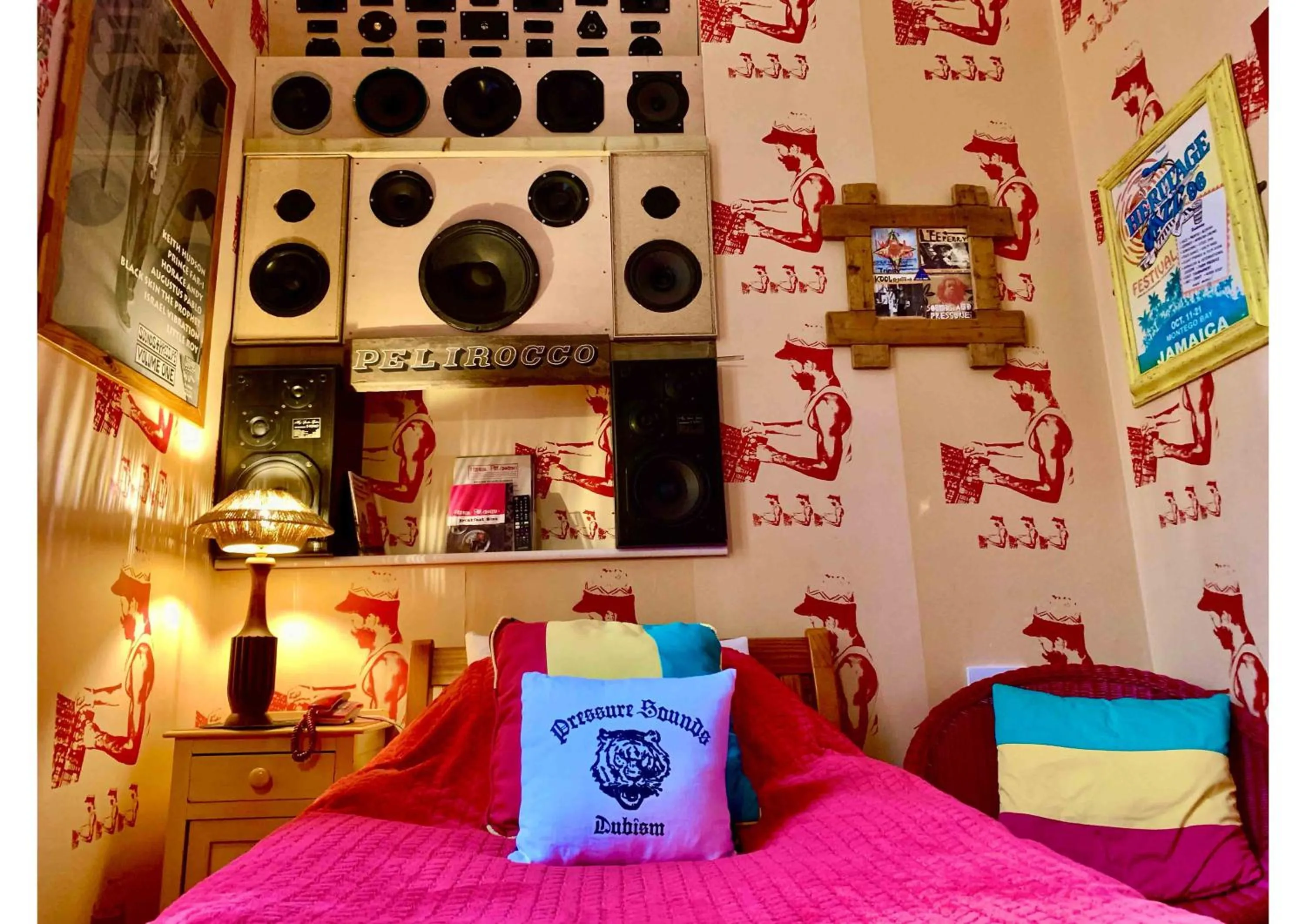 Bed in Hotel Pelirocco