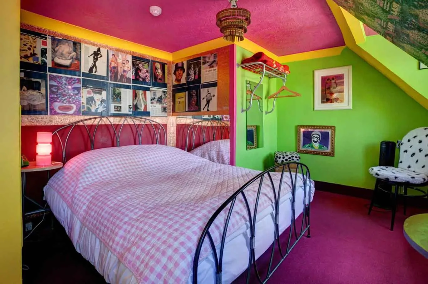 Bedroom, Bed in Hotel Pelirocco