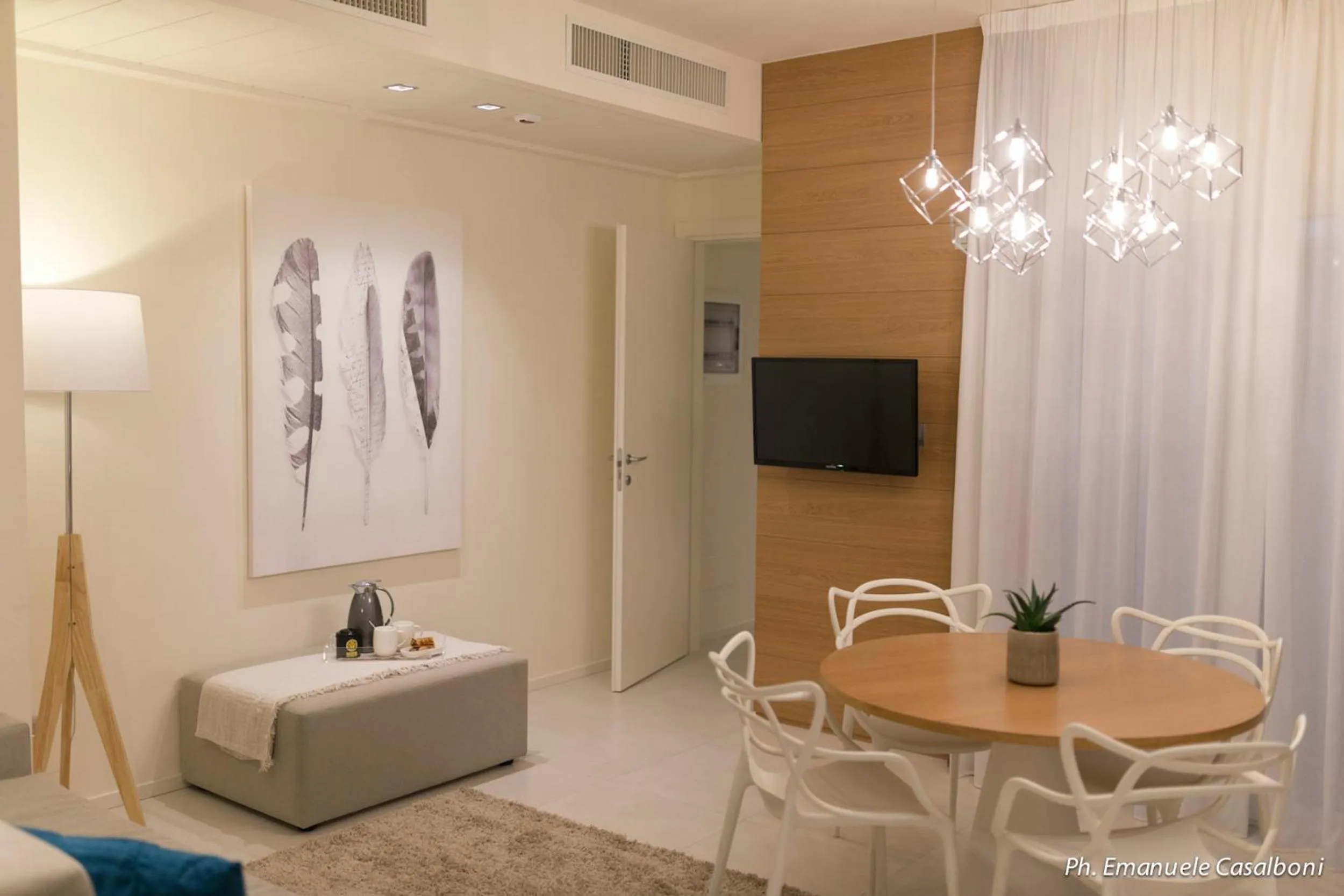 Living room, Bed in Metropol Ceccarini Suite - Luxury apartments