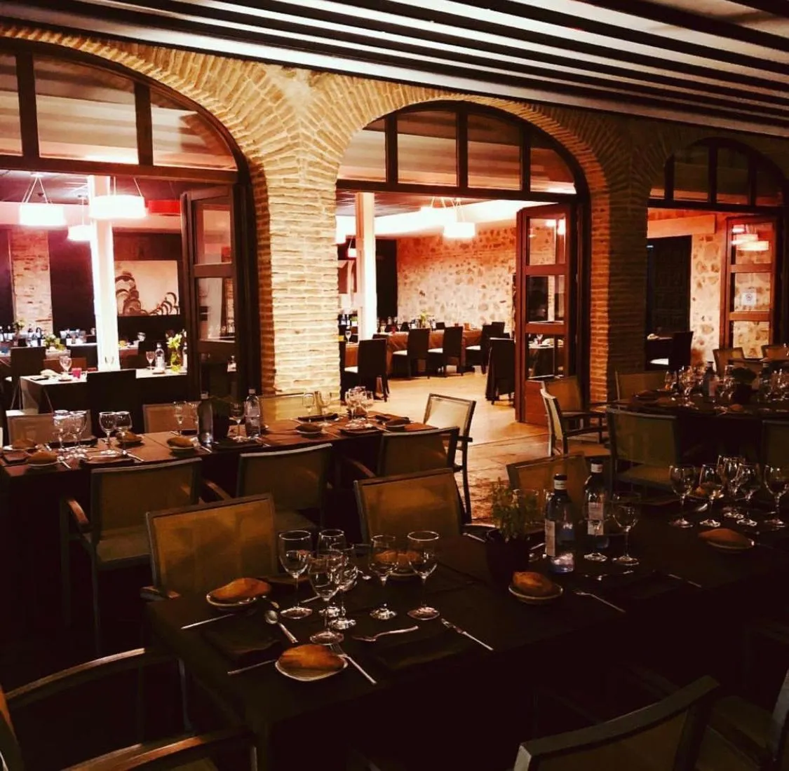 Restaurant/places to eat in Hotel Cienbalcones