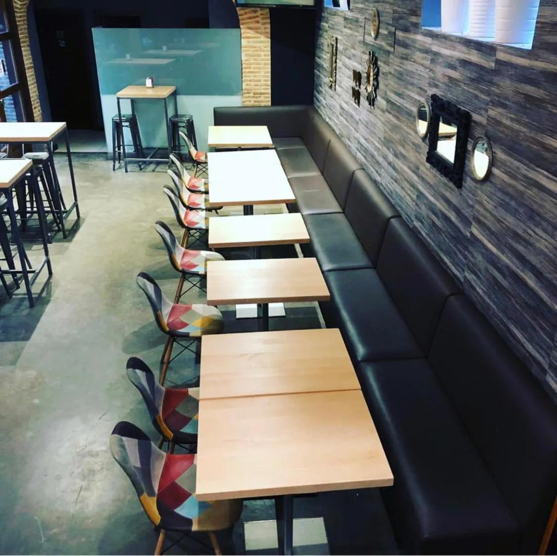 Lounge or bar in Hotel Cienbalcones