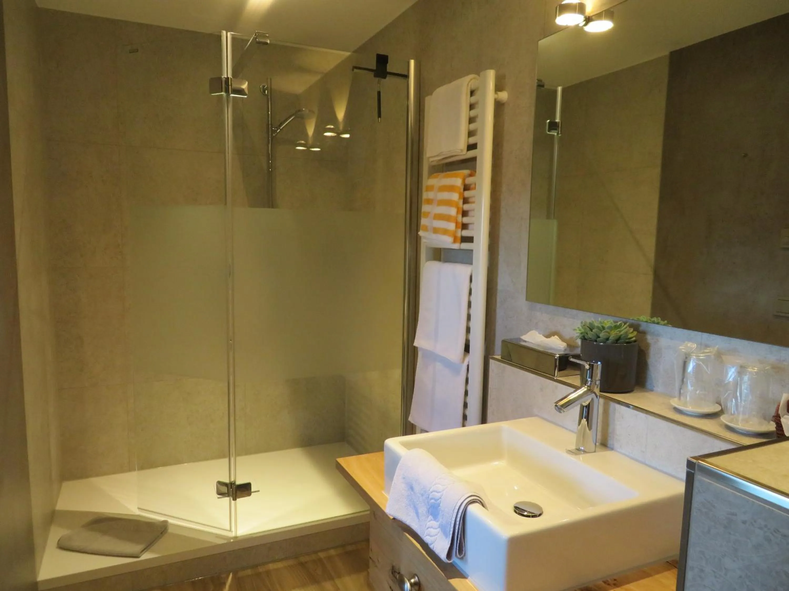 Bath in Landhotel Talblick