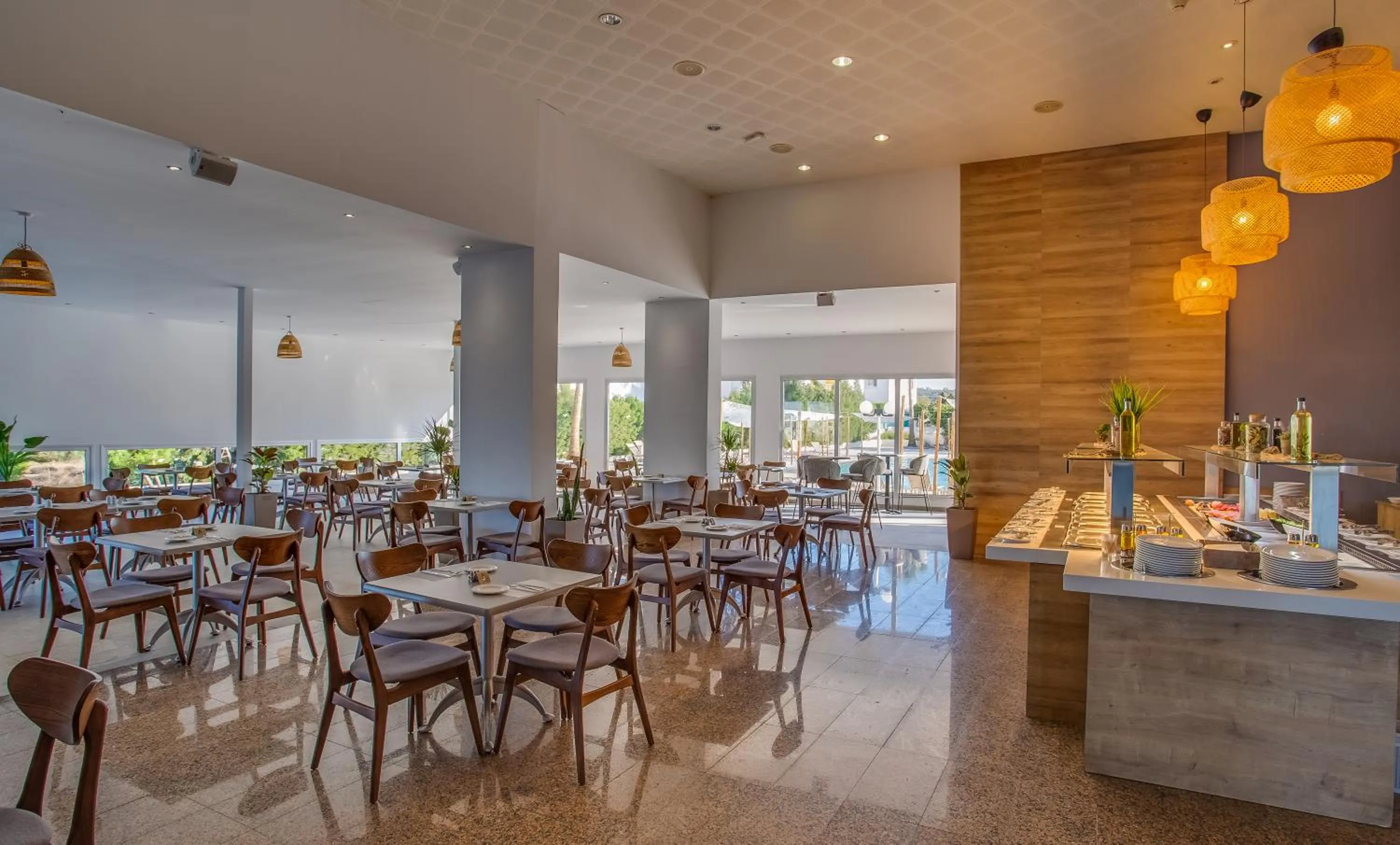 Restaurant/places to eat in Toxotis Hotel