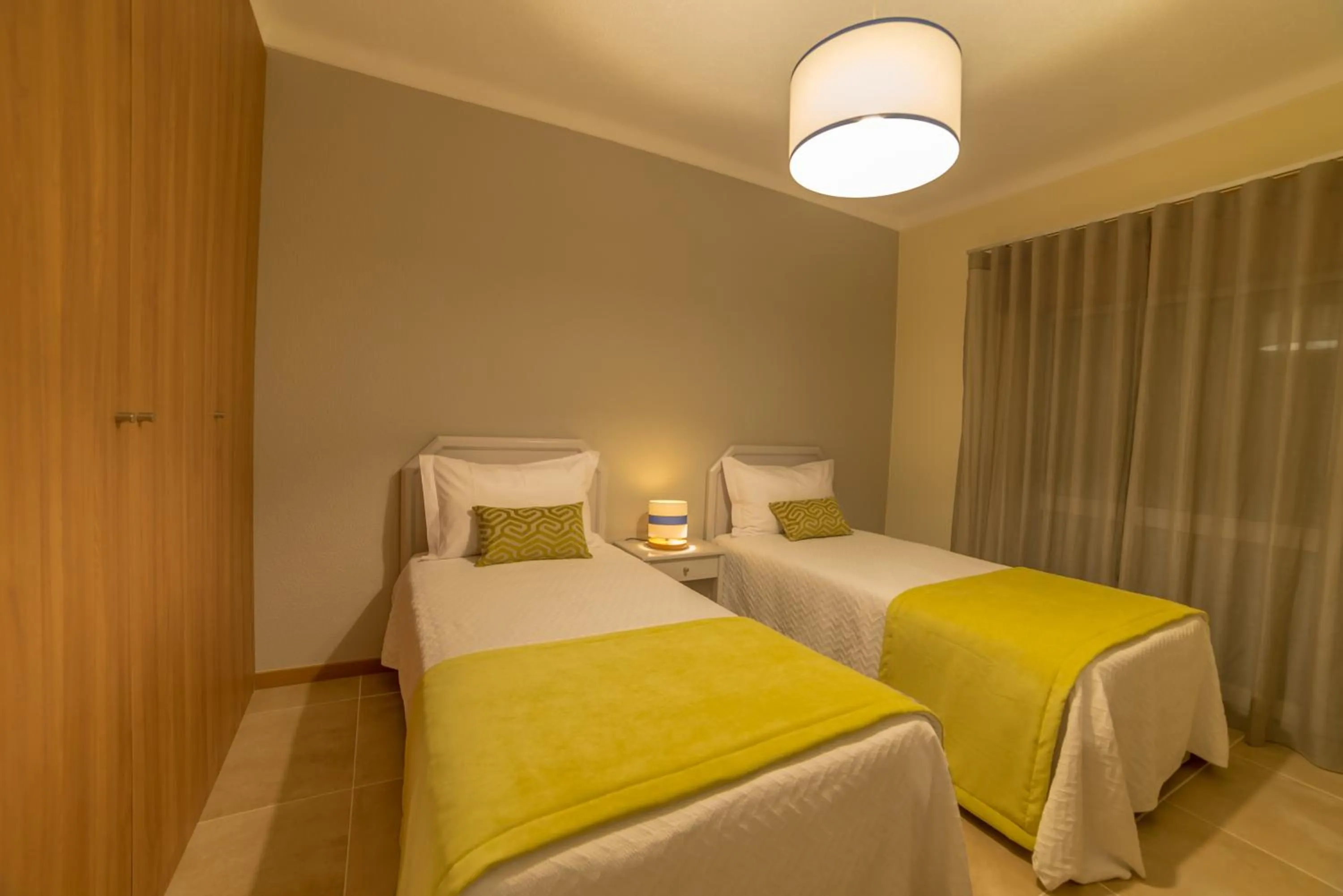 Bed in Flor Da Rocha