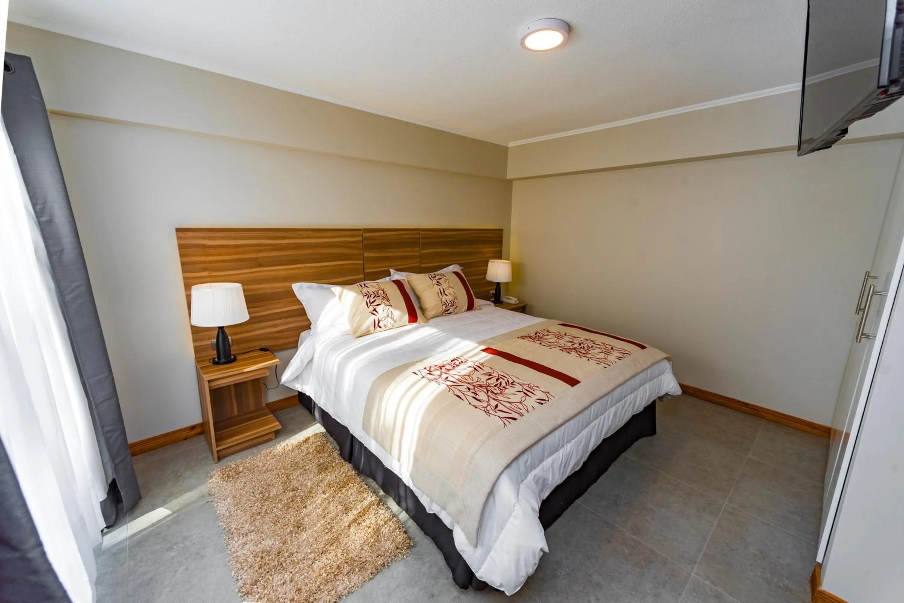 Bedroom, Bed in Hotel Insigne