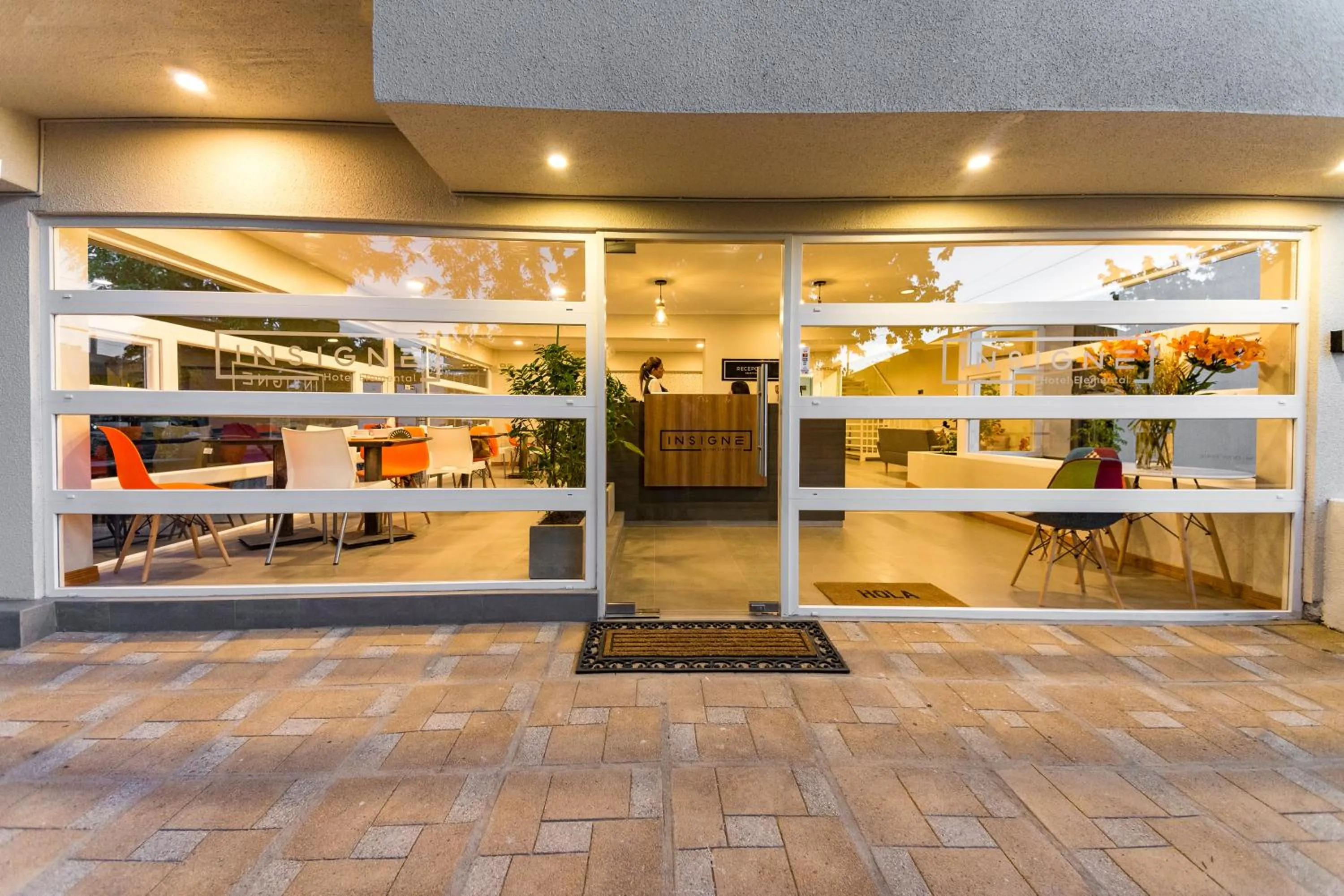 Facade/entrance in Hotel Insigne