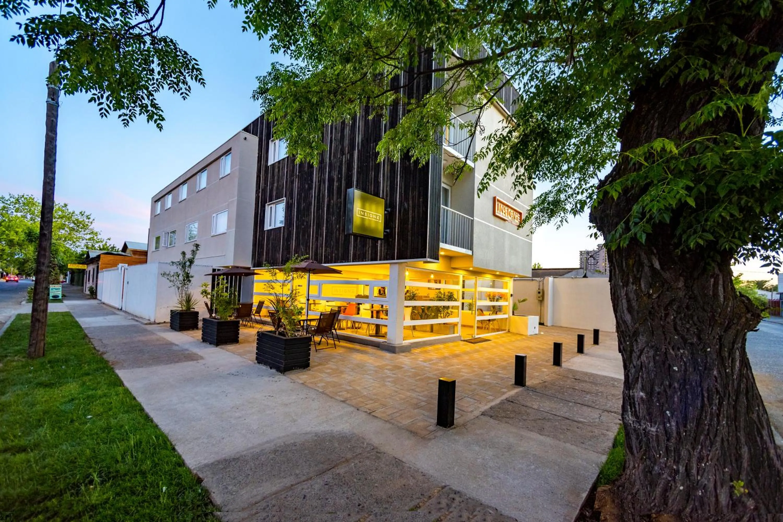 Facade/entrance in Hotel Insigne