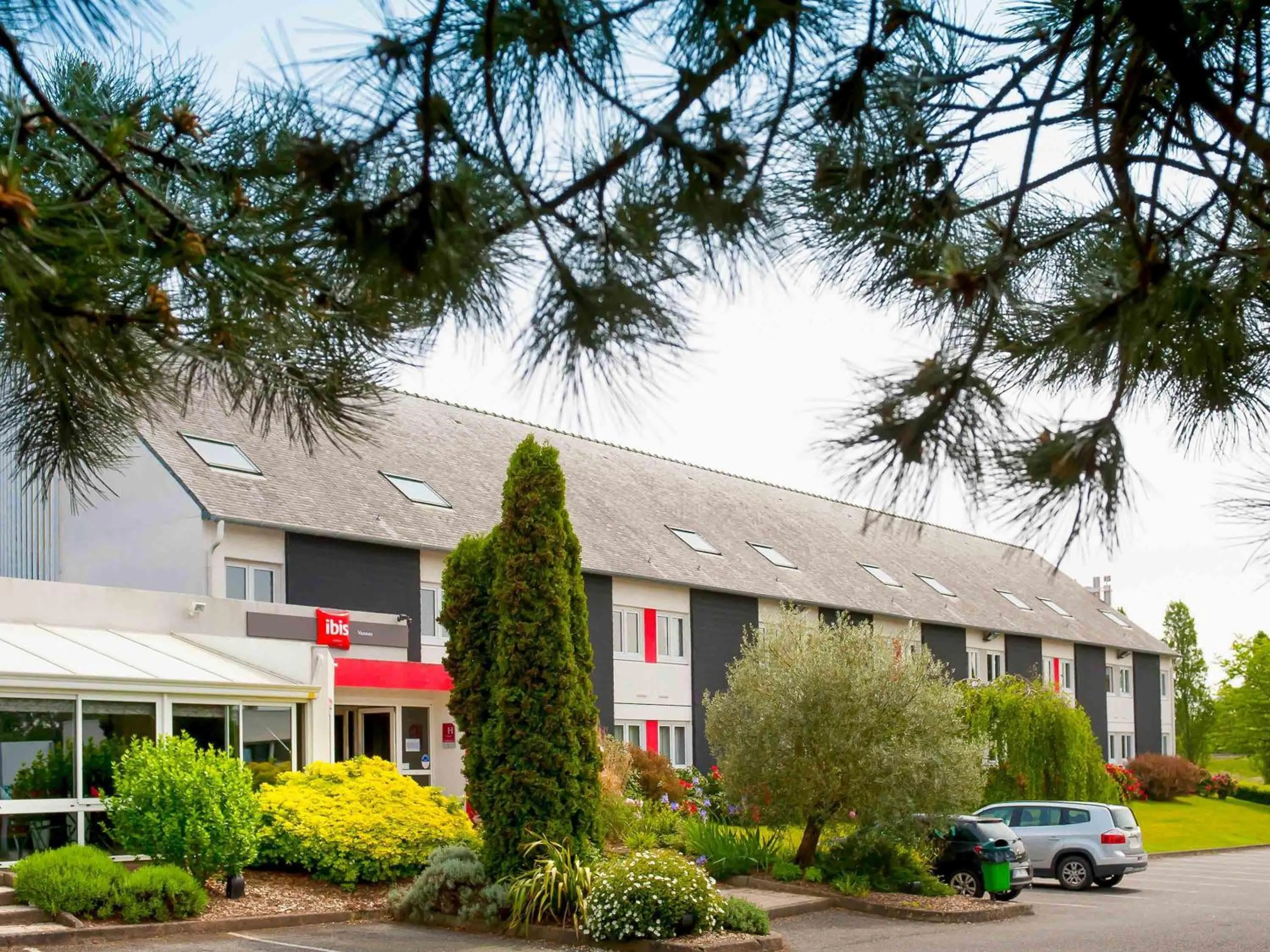 Property building in ibis Vannes