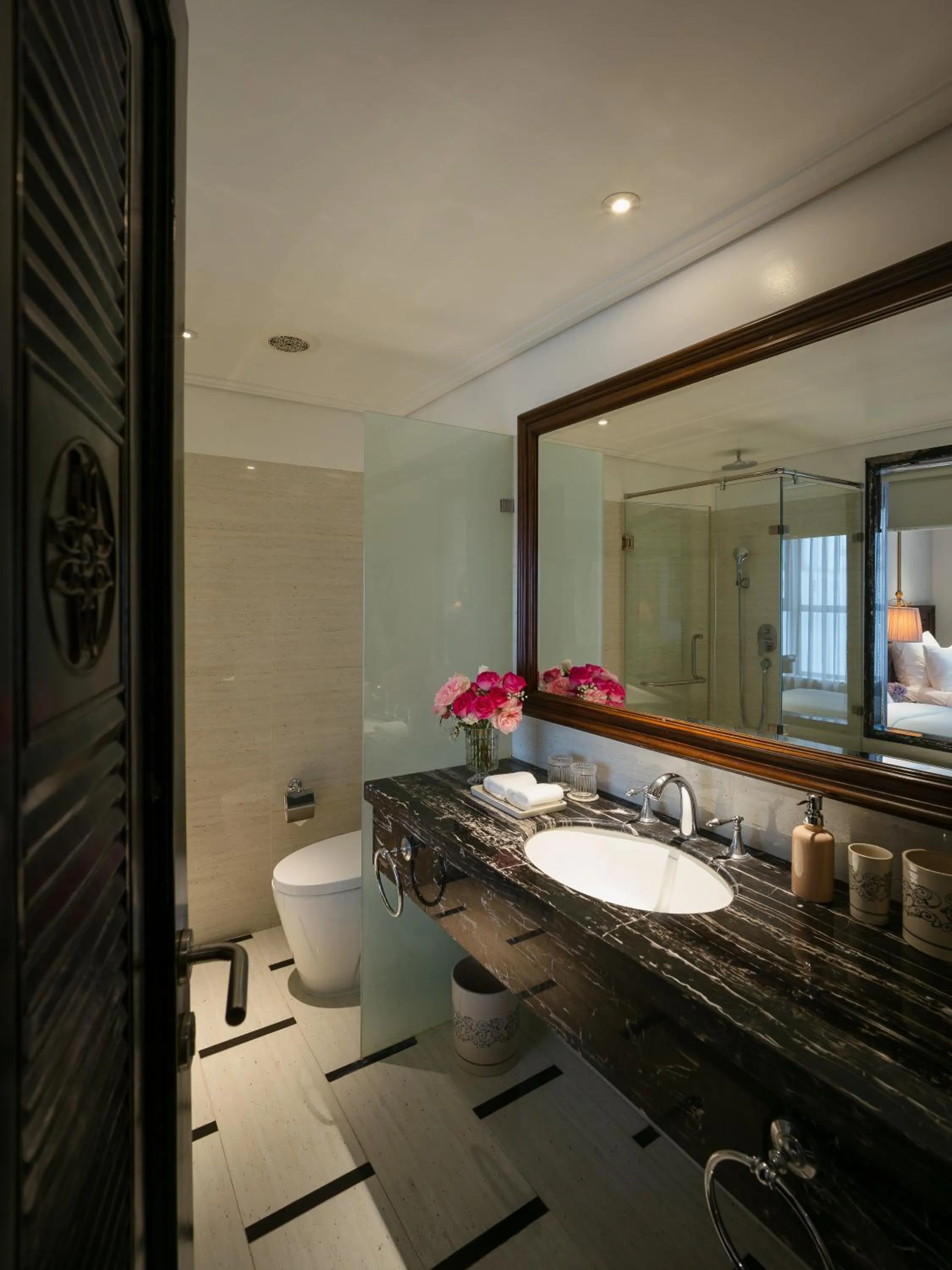 Bathroom in Le Jardin Hotel Haute Couture