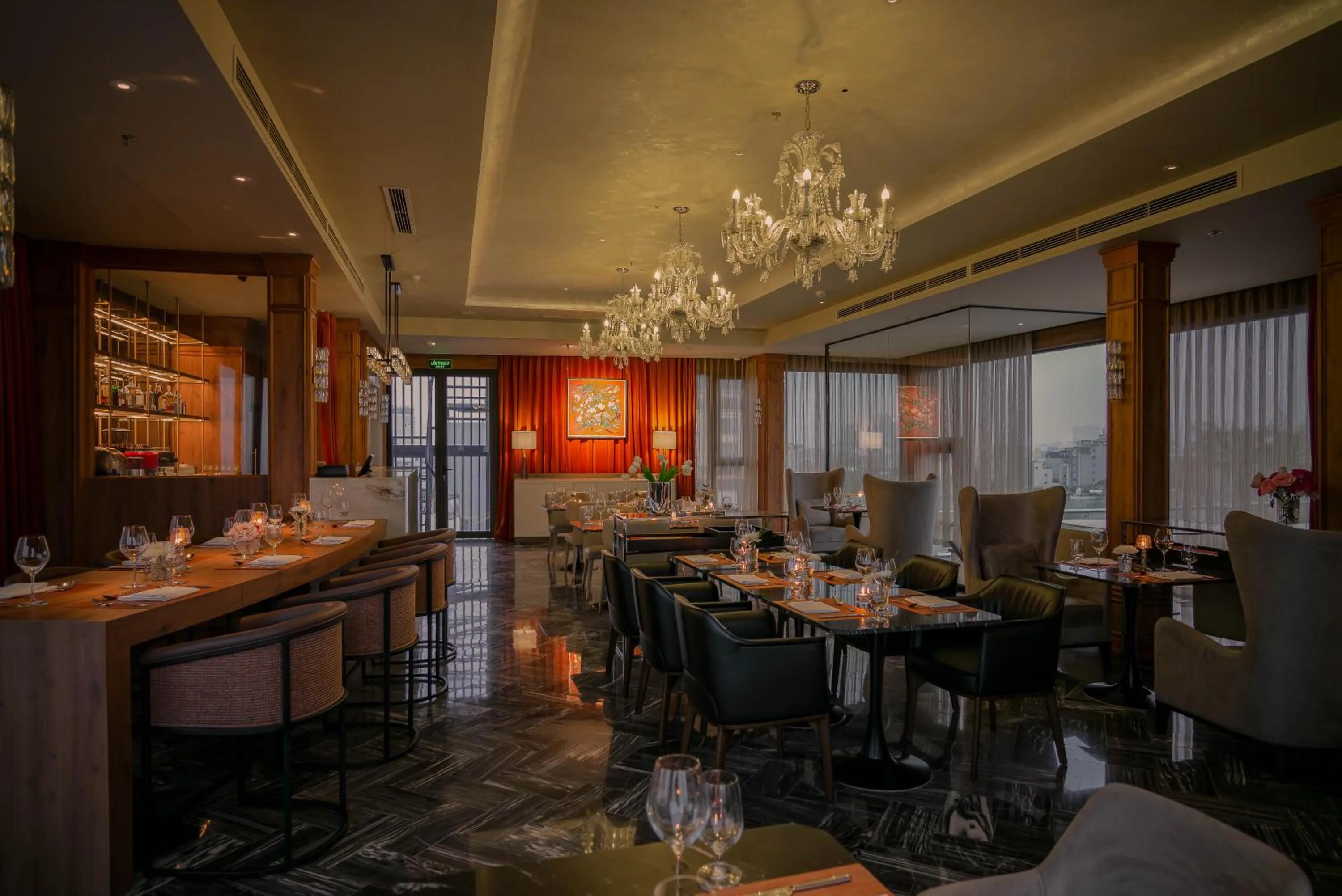 Restaurant/places to eat in Le Jardin Hotel Haute Couture