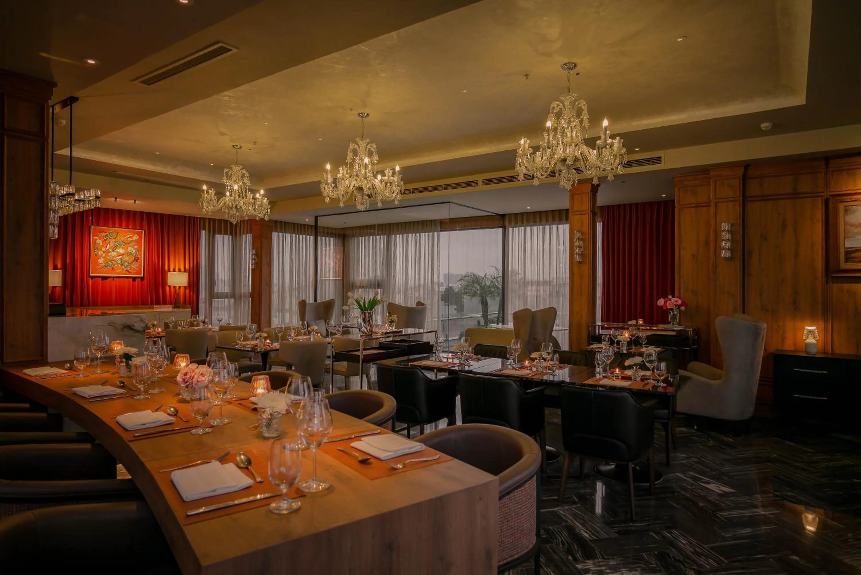 Restaurant/places to eat in Le Jardin Hotel Haute Couture